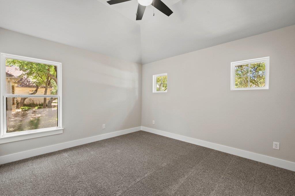 6 Sonata Cir, Wimberley, TX 78676