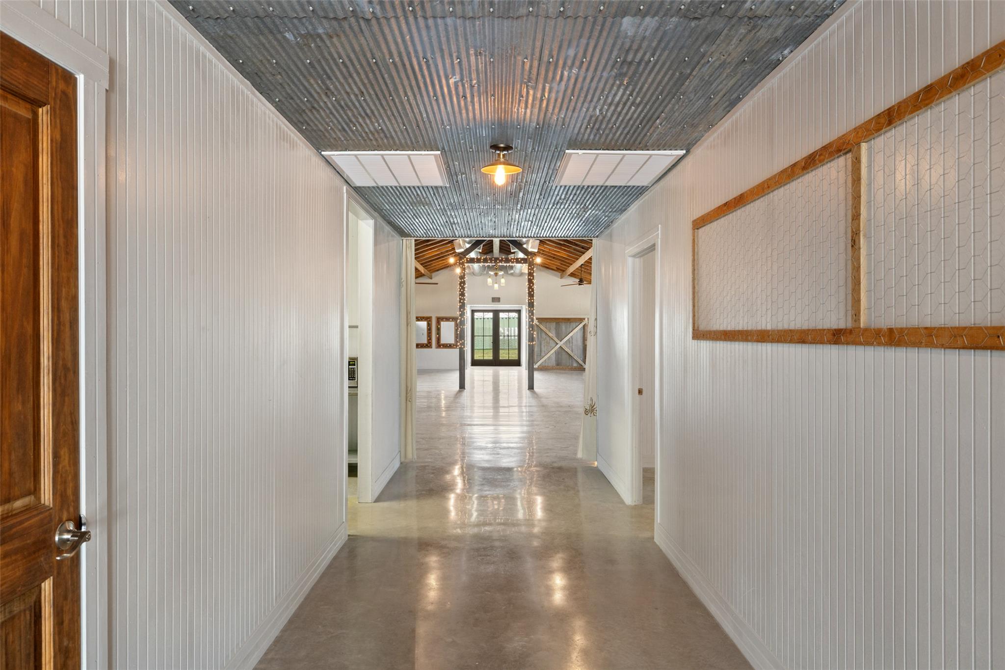 208 Danos Dr, Fredericksburg, TX 78624