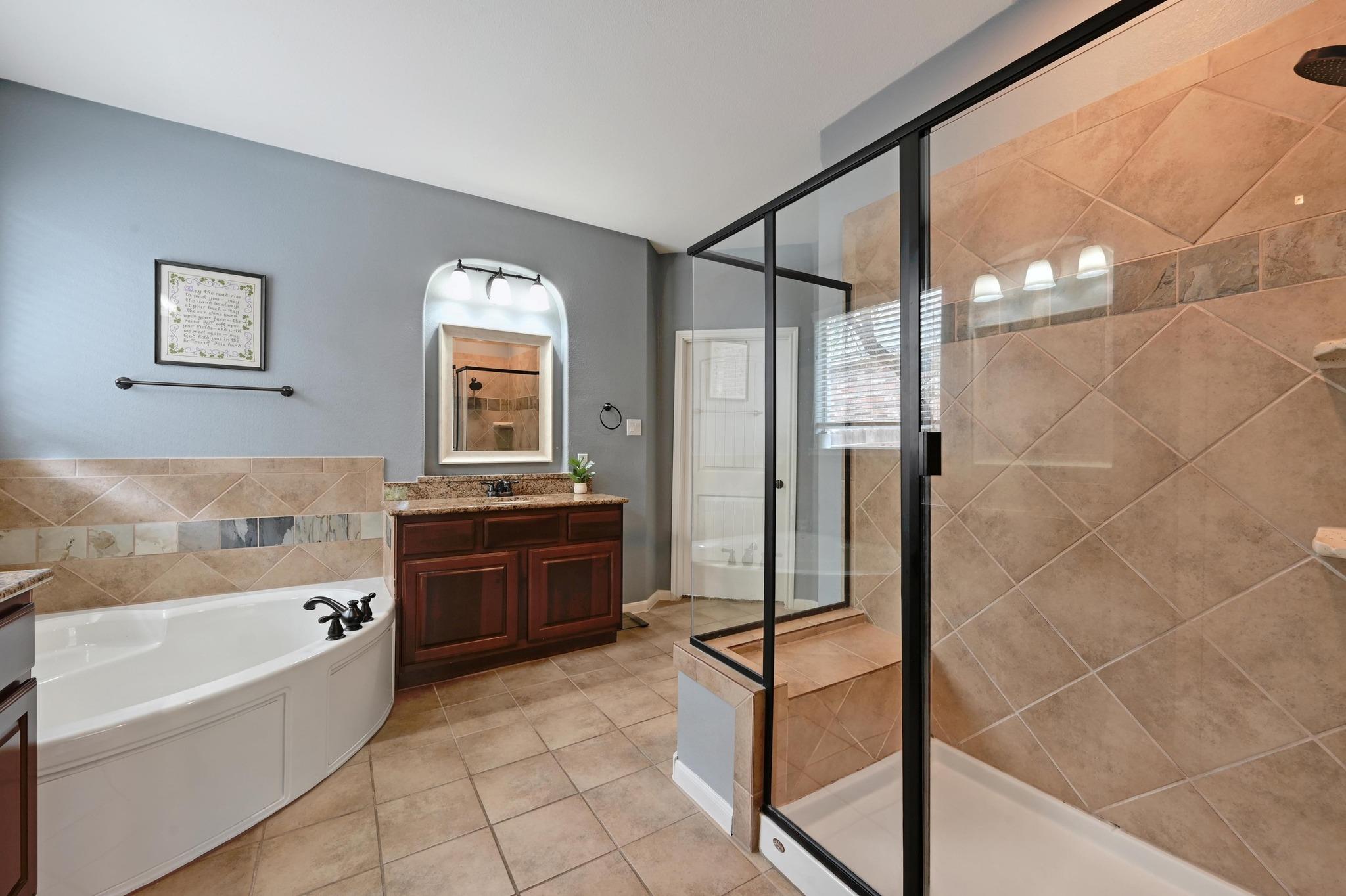 7716 Journeyville Dr, Austin, TX 78735