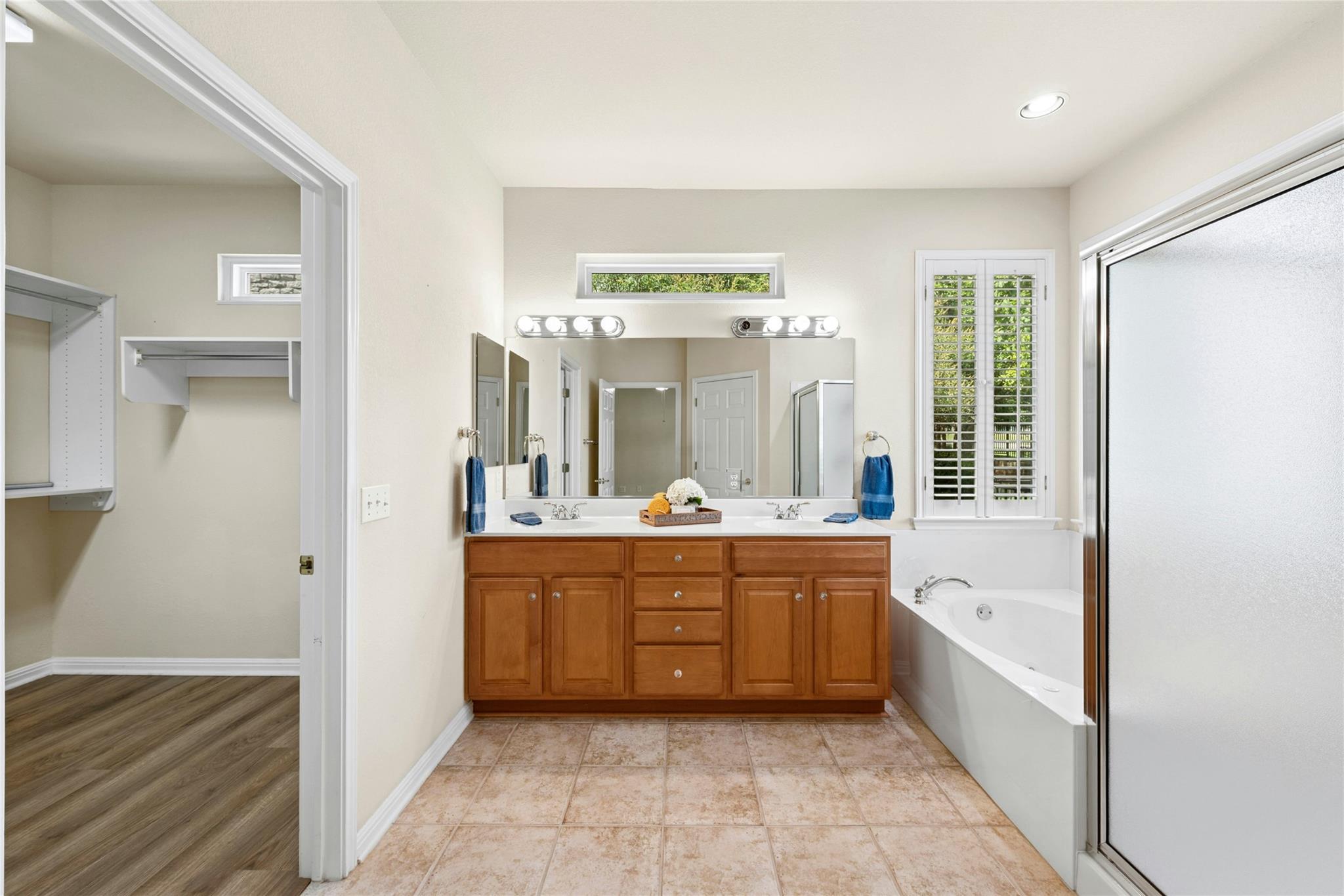 116 Grapevine Ln, Georgetown, TX 78633