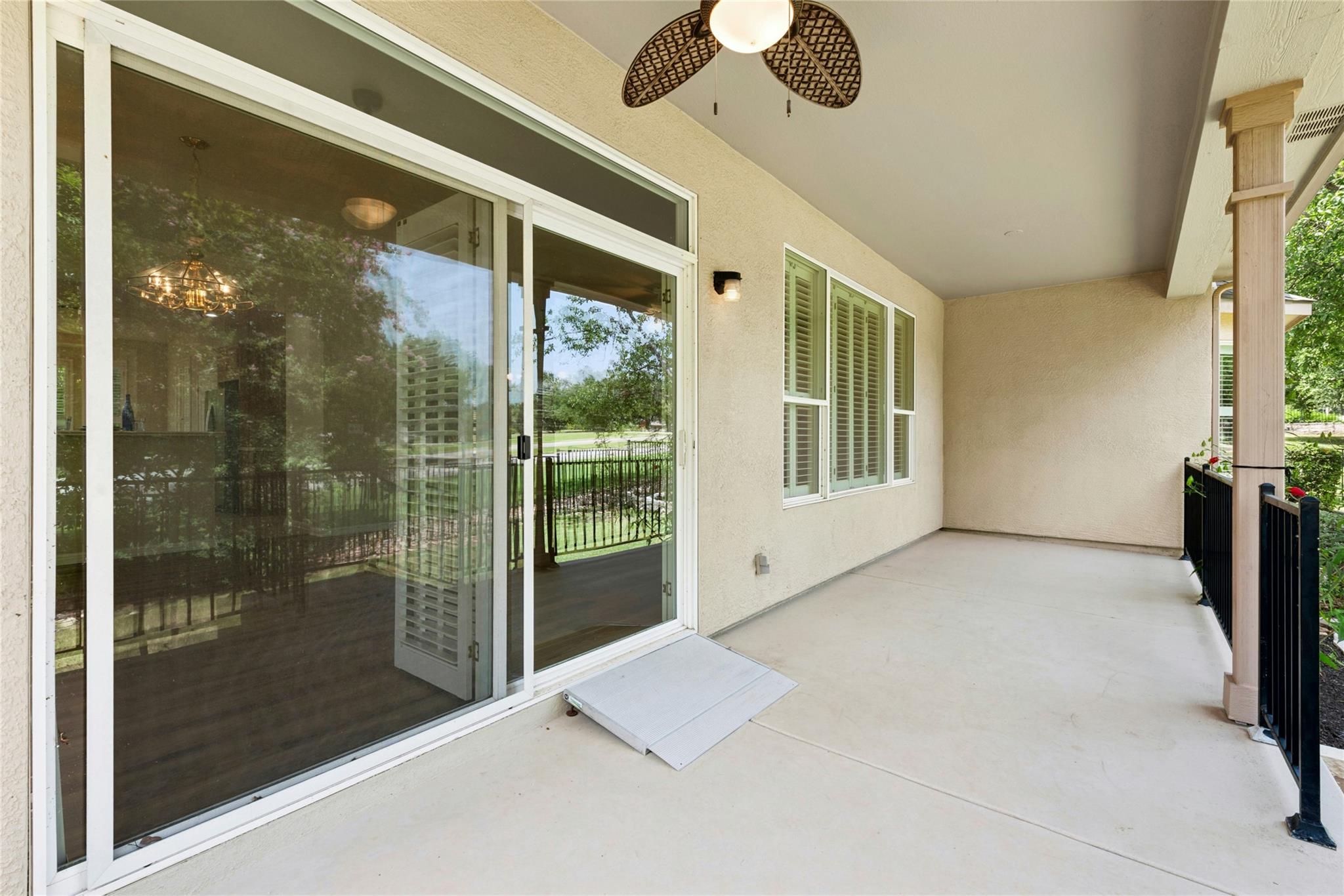 116 Grapevine Ln, Georgetown, TX 78633