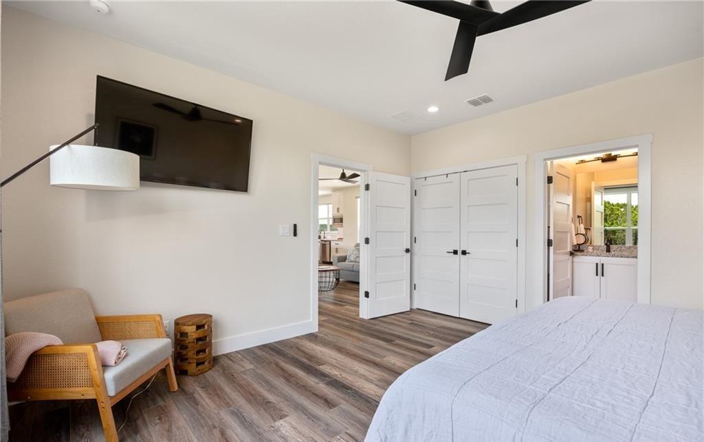 869 Kindersley St, Canyon Lake, TX 78133