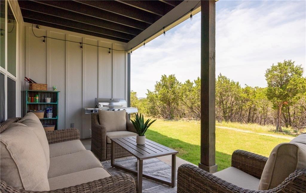 869 Kindersley St, Canyon Lake, TX 78133