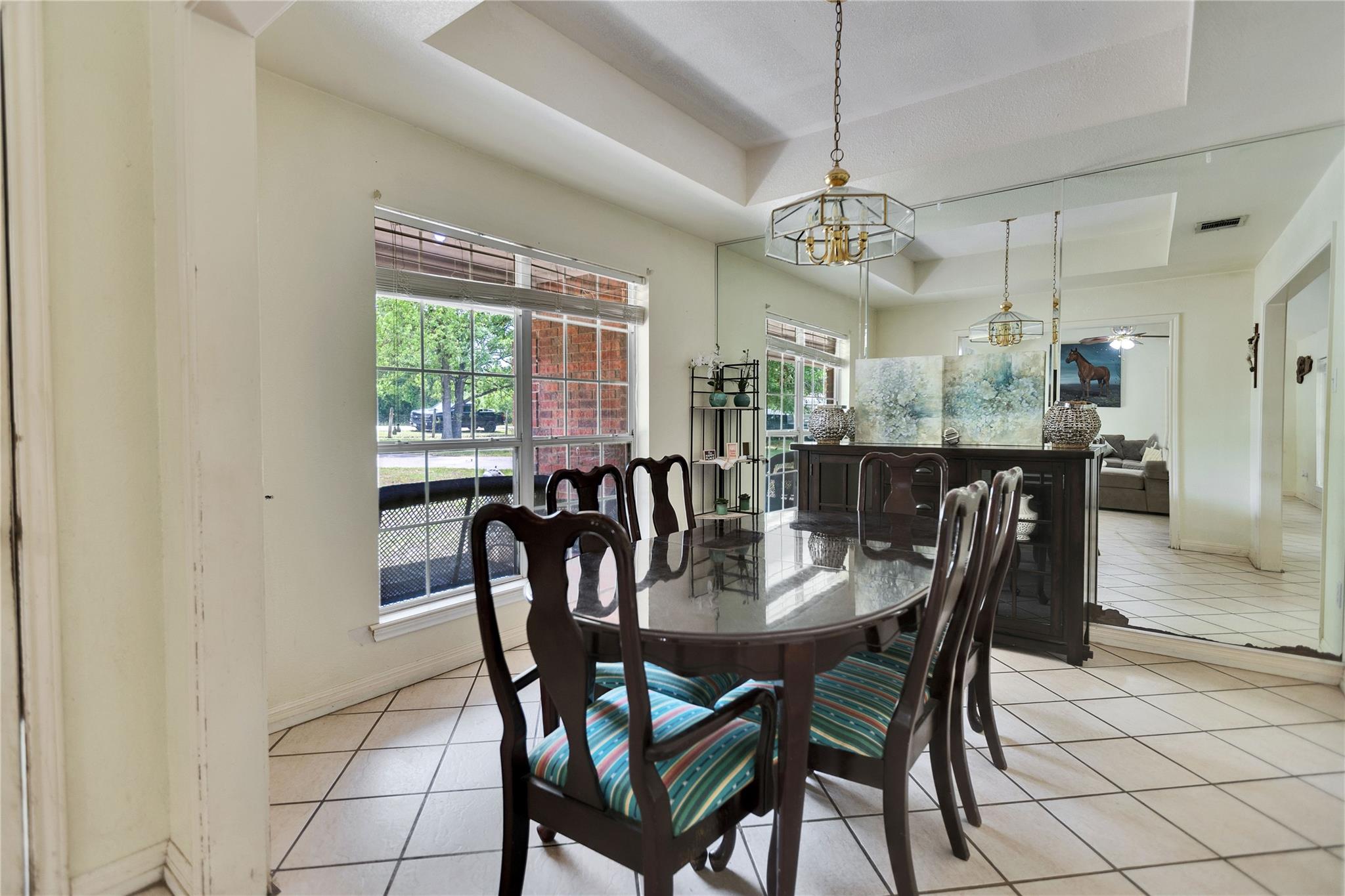 725 Green Valley Dr NE, Bastrop, TX 78602