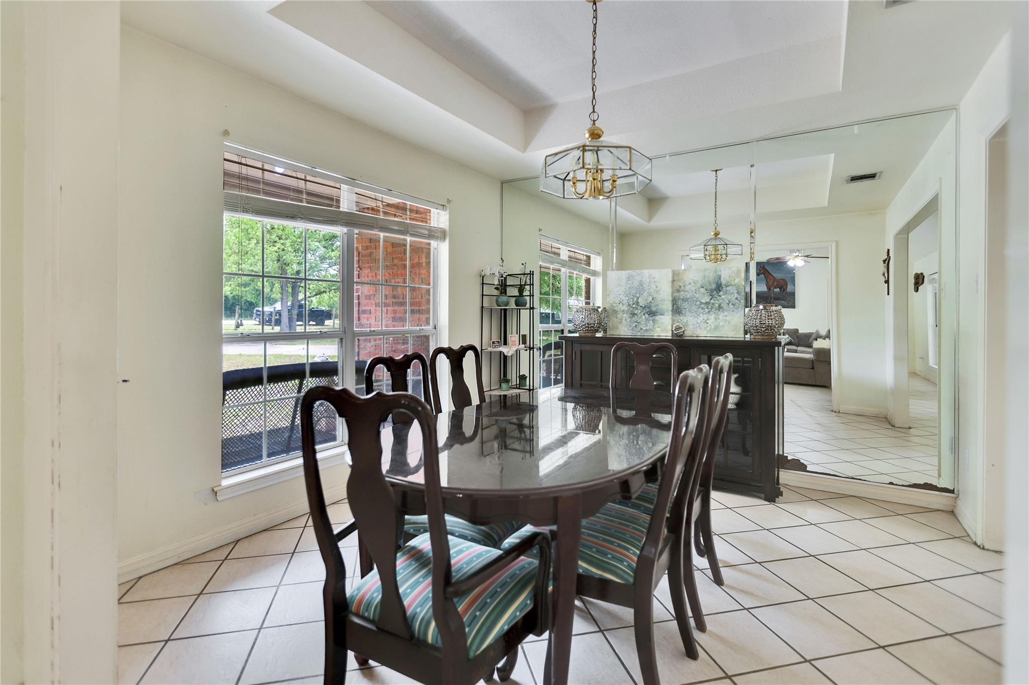 725 Green Valley Dr NE, Bastrop, TX 78602