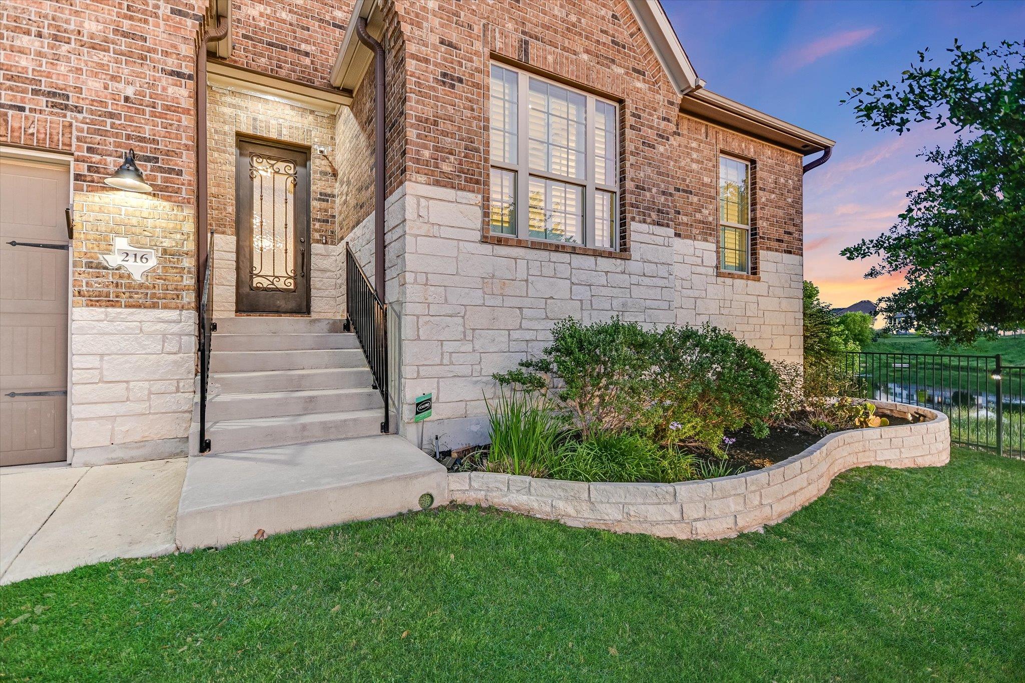 216 Canyon View Rd, Georgetown, TX 78628