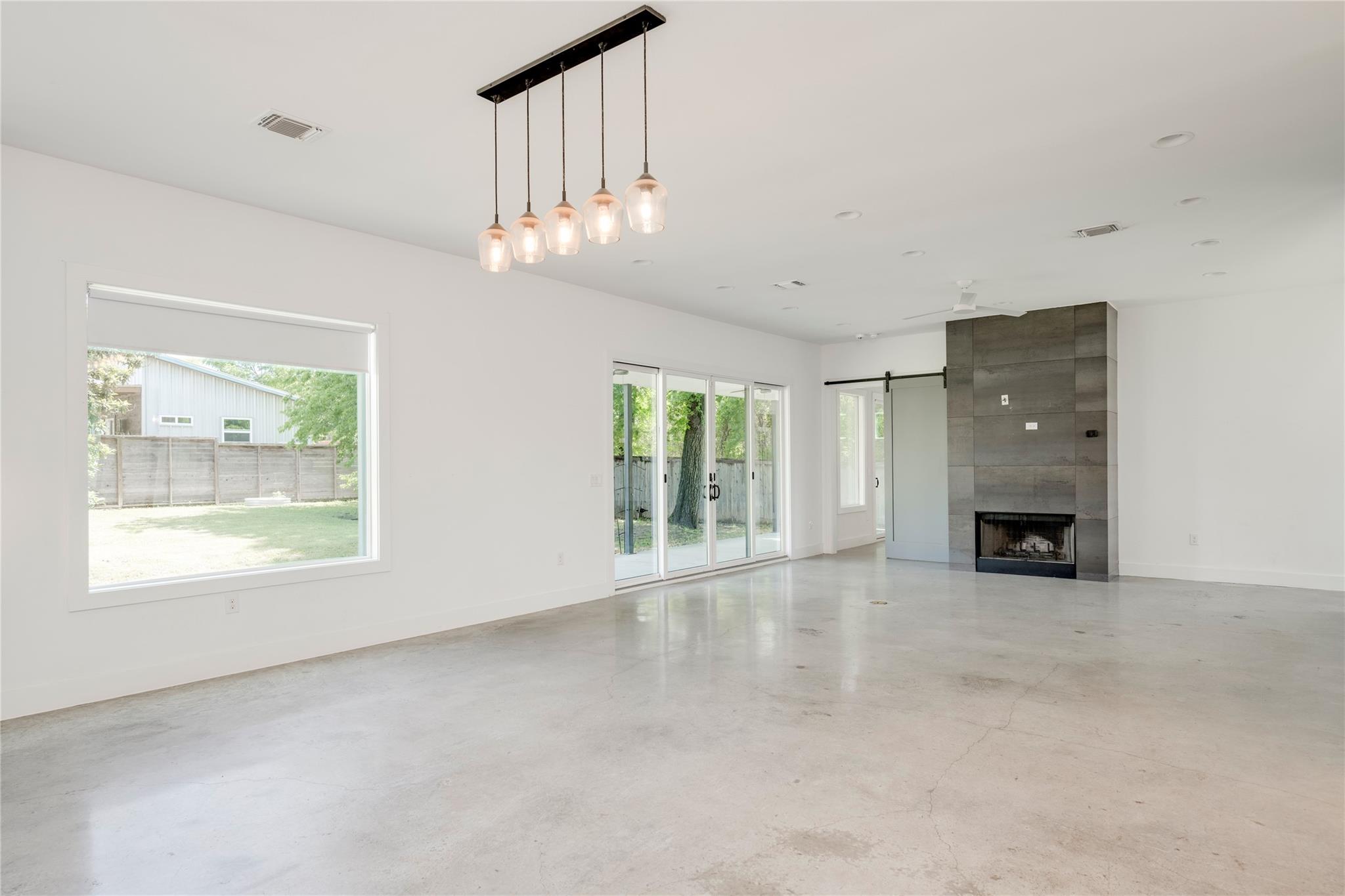 1305 Village West Dr, Austin, TX 78733