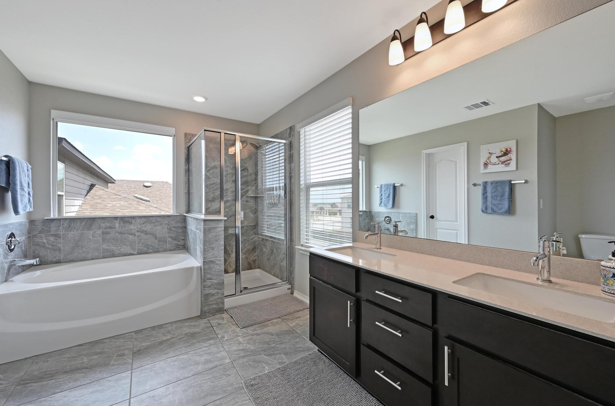 6309 Carriage Pines Dr, Del Valle, TX 78617