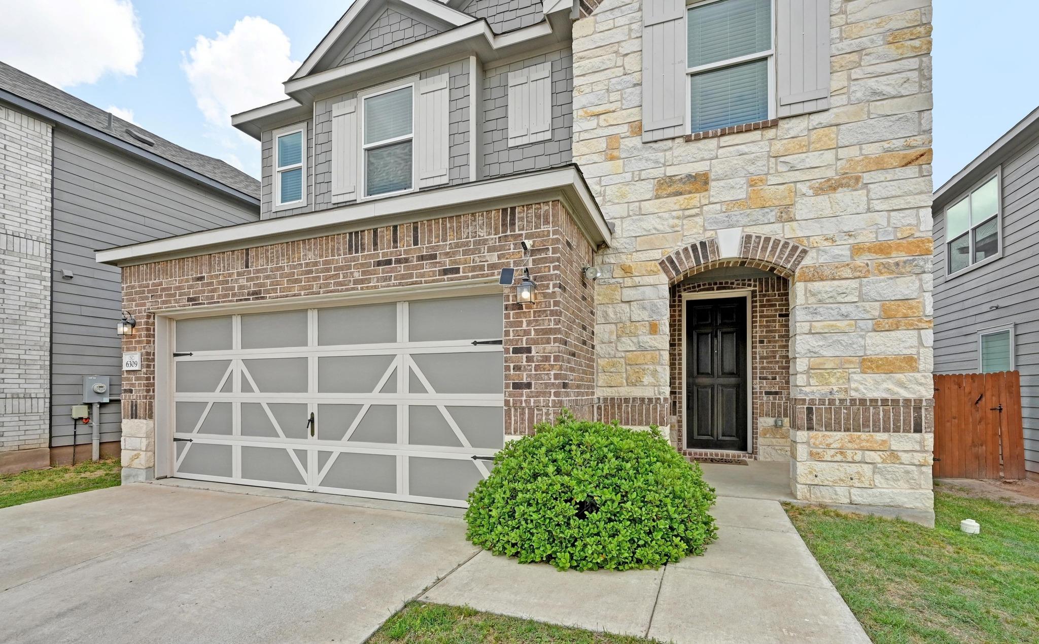 6309 Carriage Pines Dr, Del Valle, TX 78617