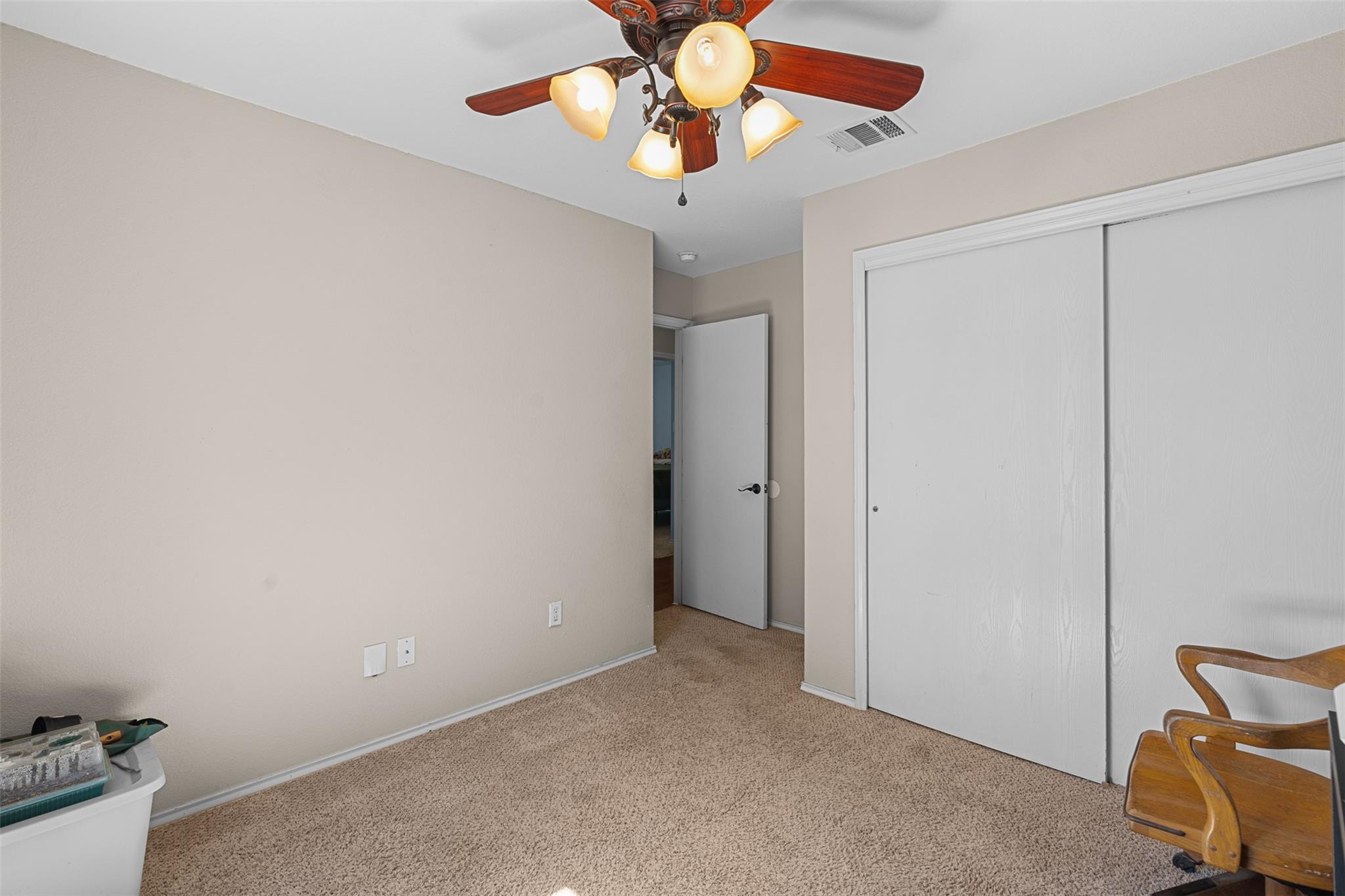 4302 Kings Canyon Dr, Taylor, TX 76574