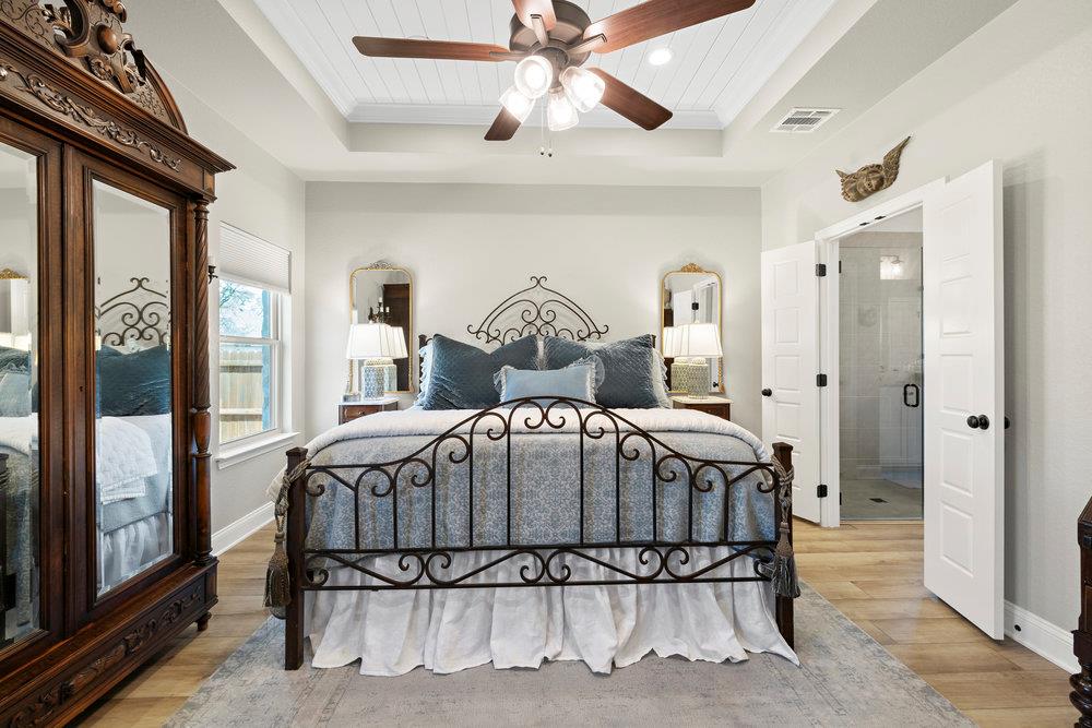 1206 Logan Blvd, Salado, TX 76571