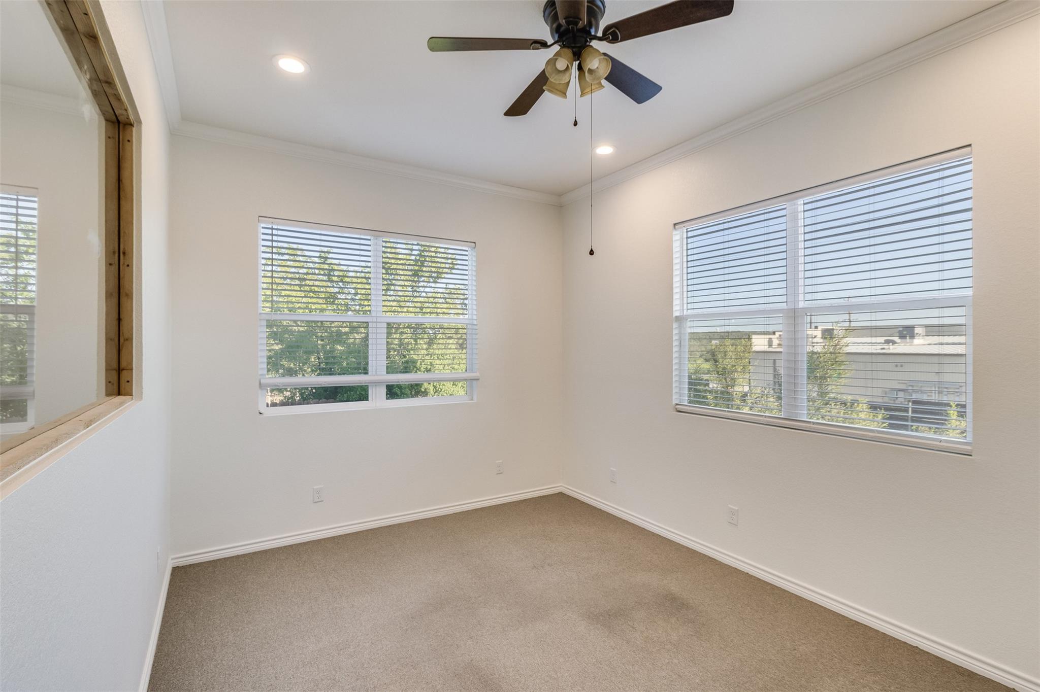 4332 Oak Park Dr, Cottonwood Shores, TX 78657