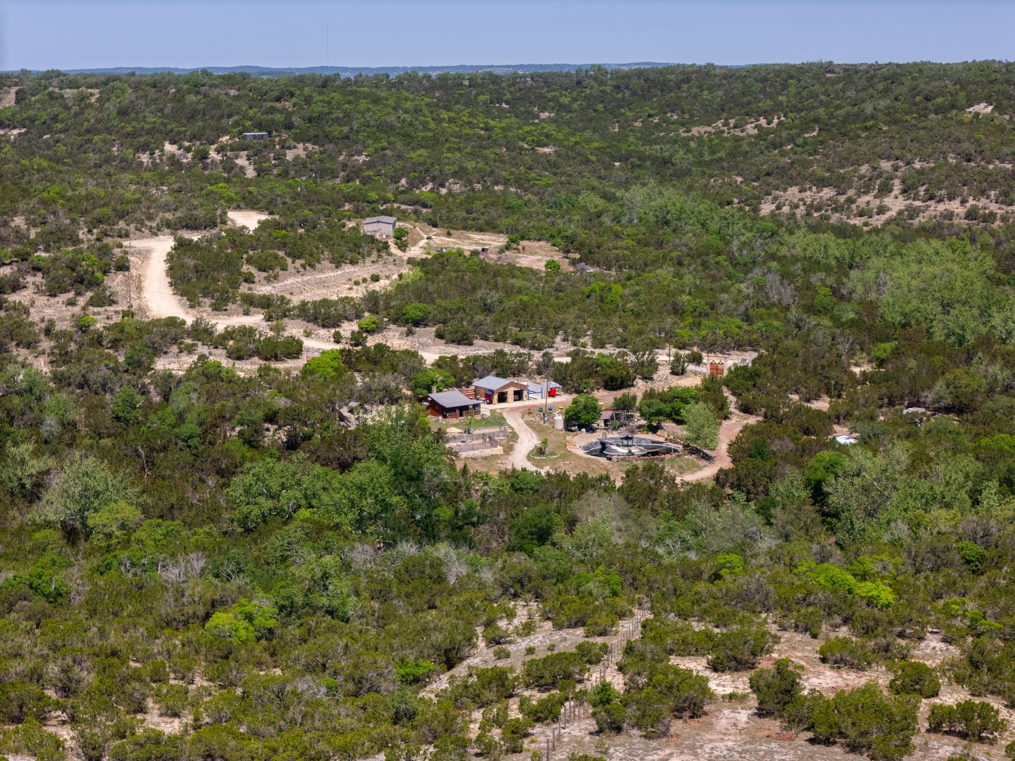 324 E Headwaters Ranch Rd, Kendalia, TX 78027