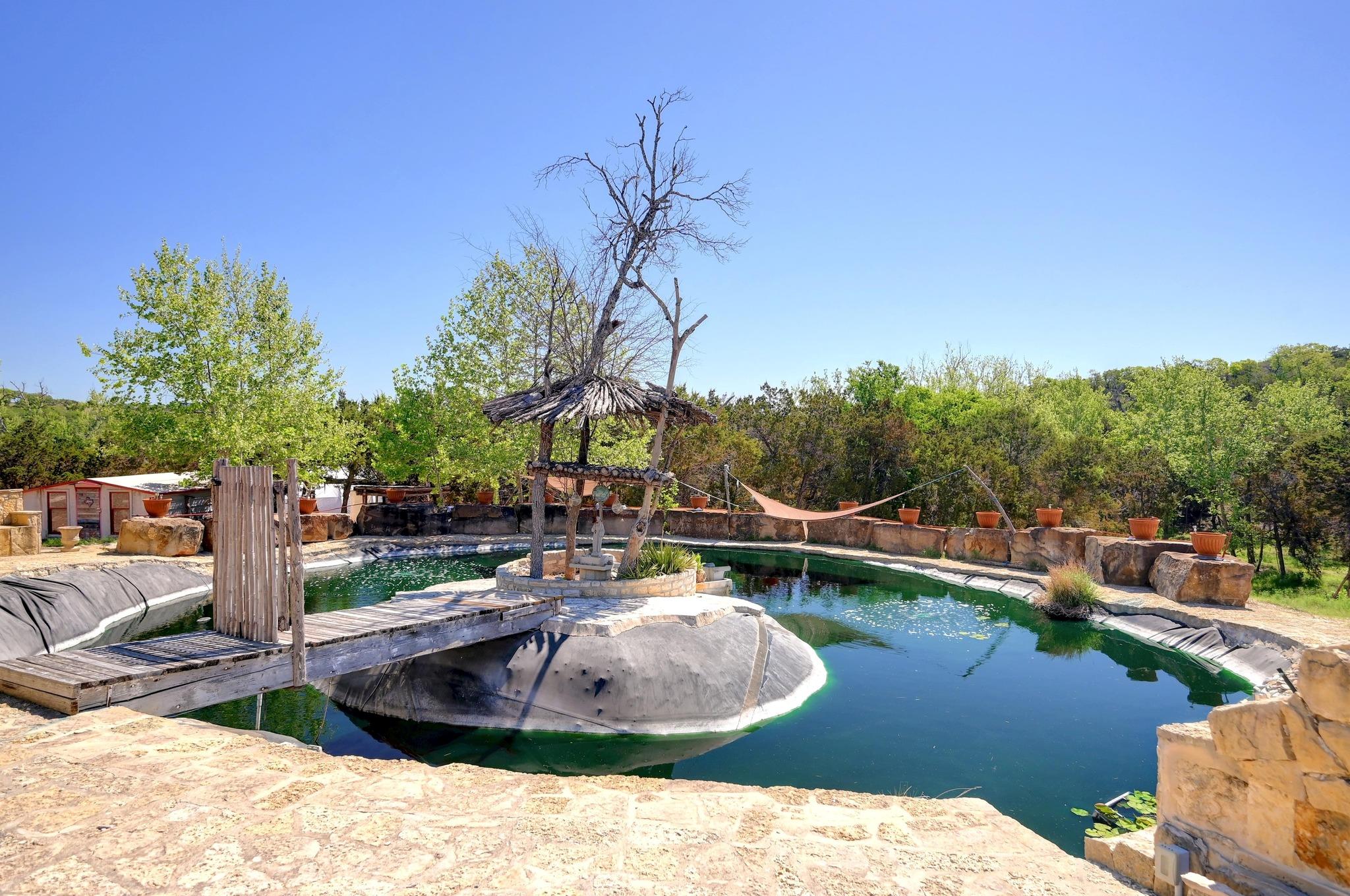 324 E Headwaters Ranch Rd, Kendalia, TX 78027