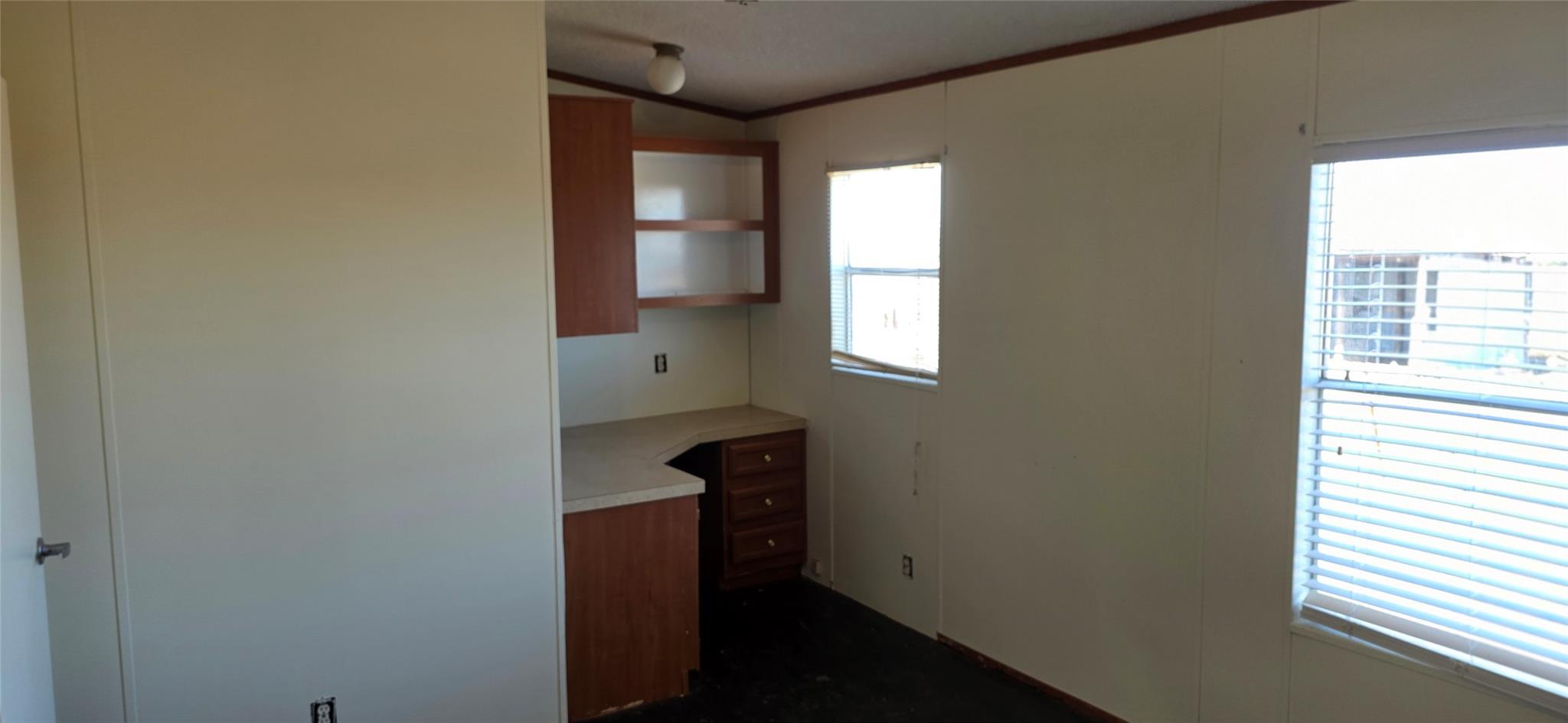 9338 E San Marcos Highway, Fentress, TX 78622