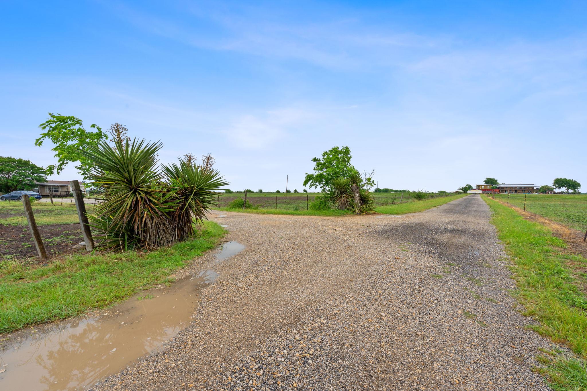 9338 E San Marcos Highway, Fentress, TX 78622