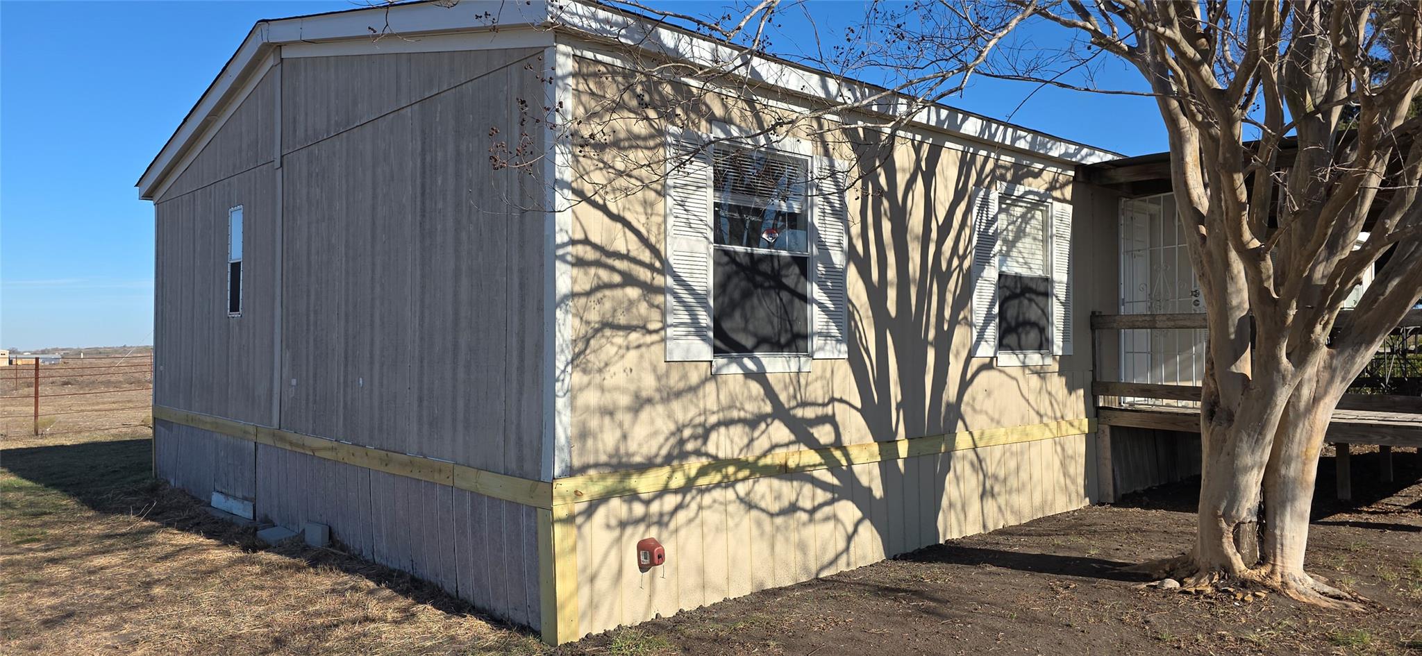 9338 E San Marcos Highway, Fentress, TX 78622