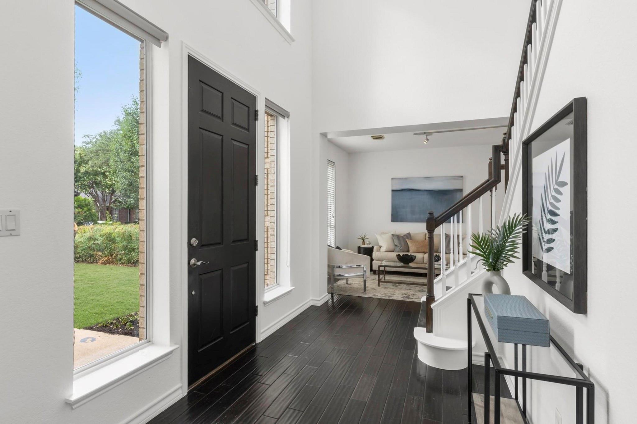 8405 Ganttcrest Dr, Austin, TX 78749