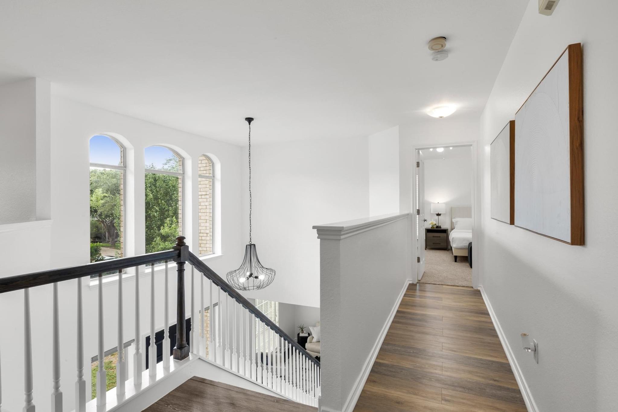 8405 Ganttcrest Dr, Austin, TX 78749