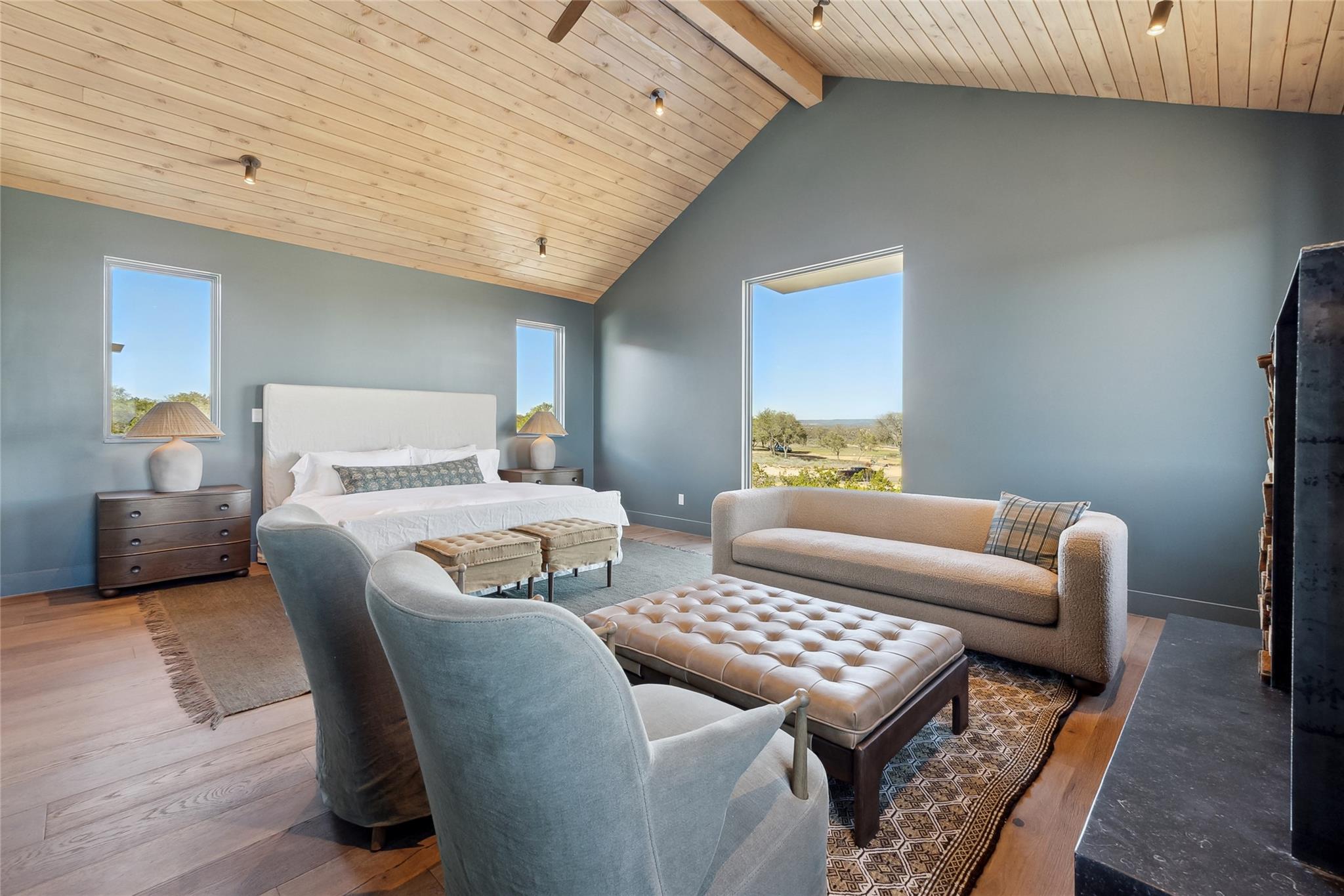 101 Esperanto Way, Spicewood, TX 78669