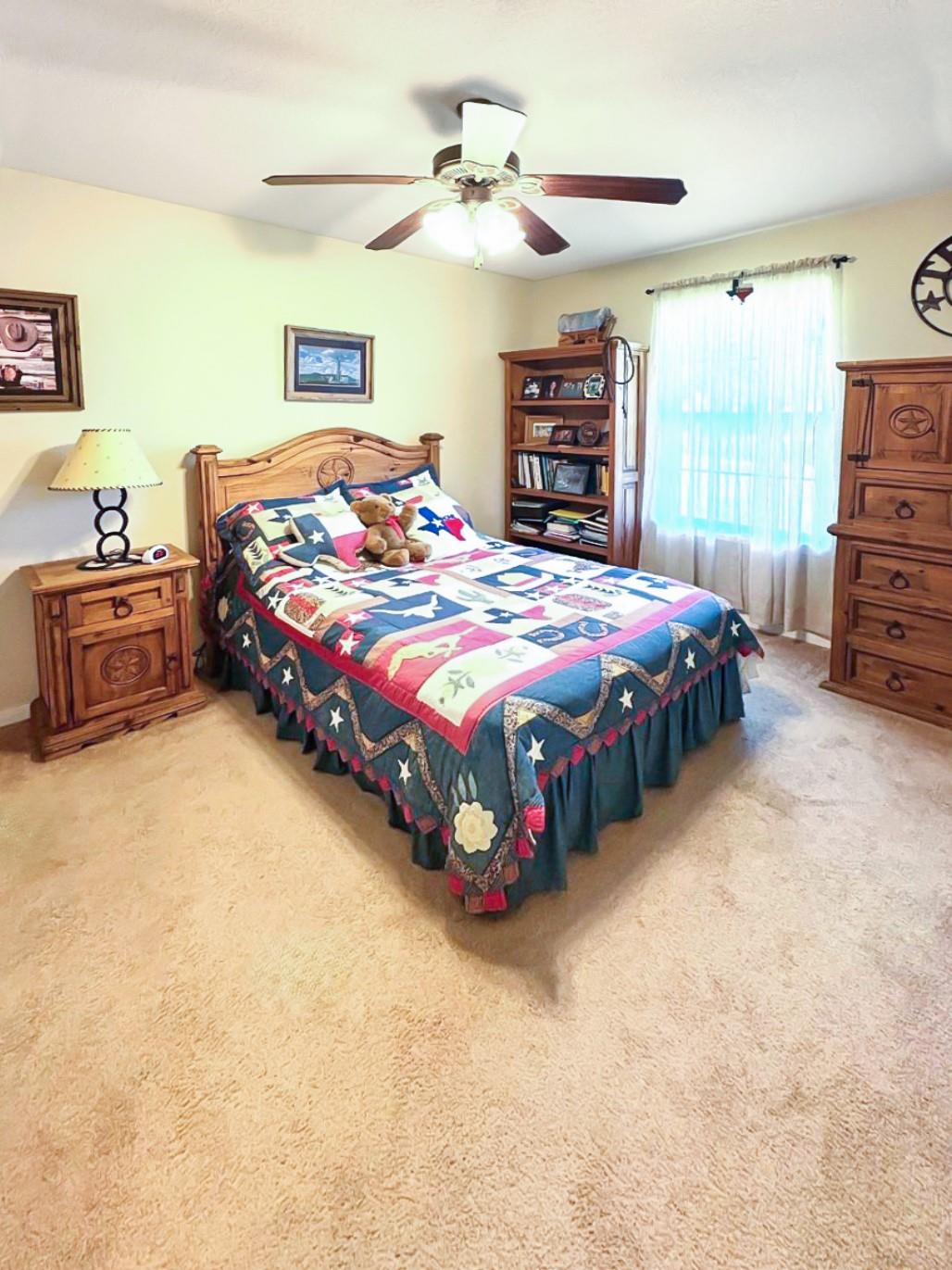 1228 County Road 348 Loop, Gause, TX 77857