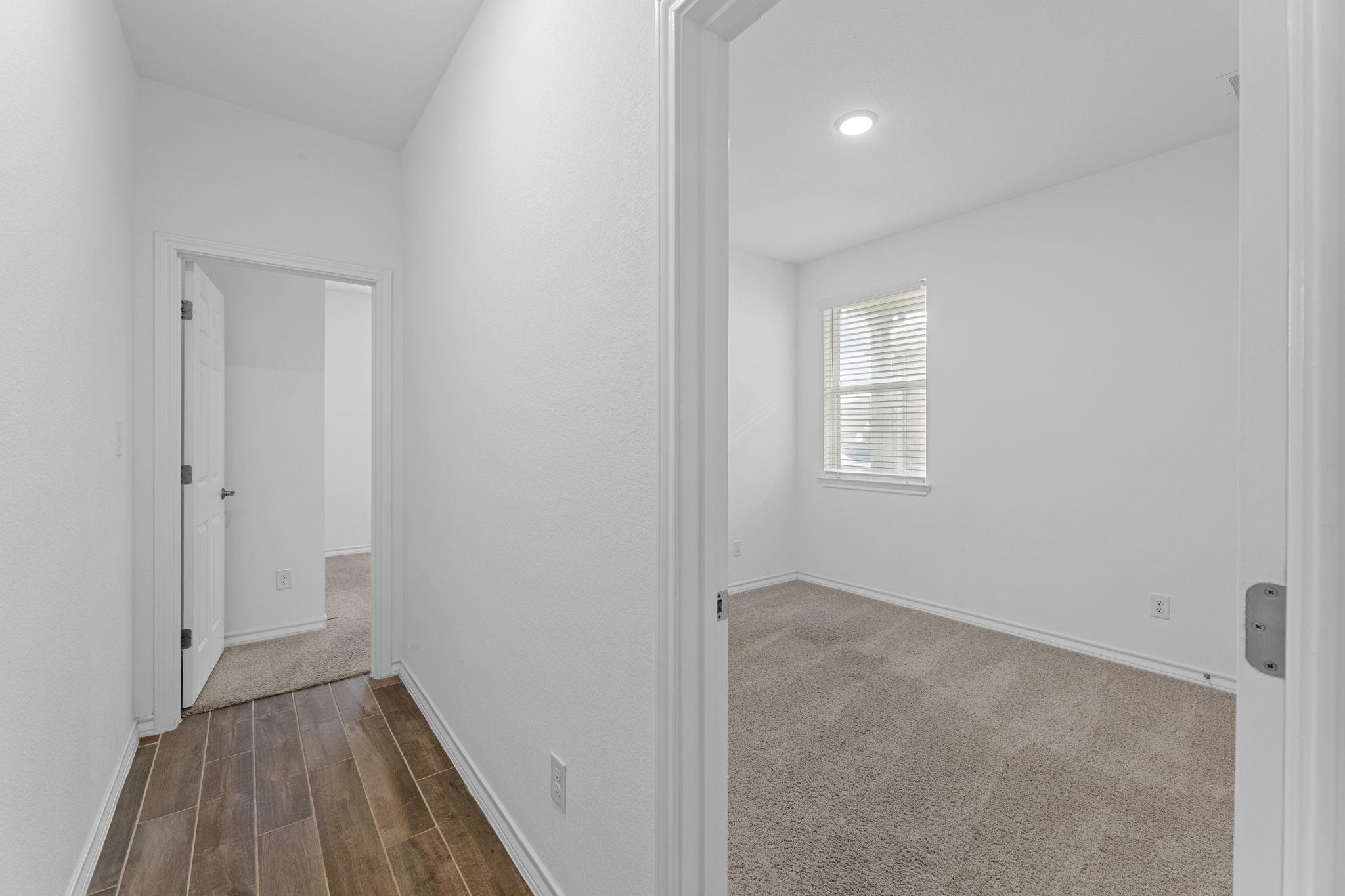204 Thurman Holt Rd, Hutto, TX 78634
