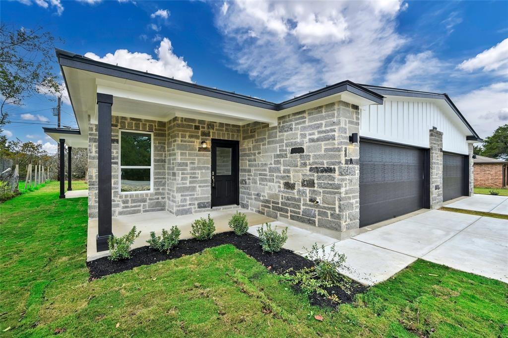 5209 Thunderbird Ave, Lago Vista, TX 78645