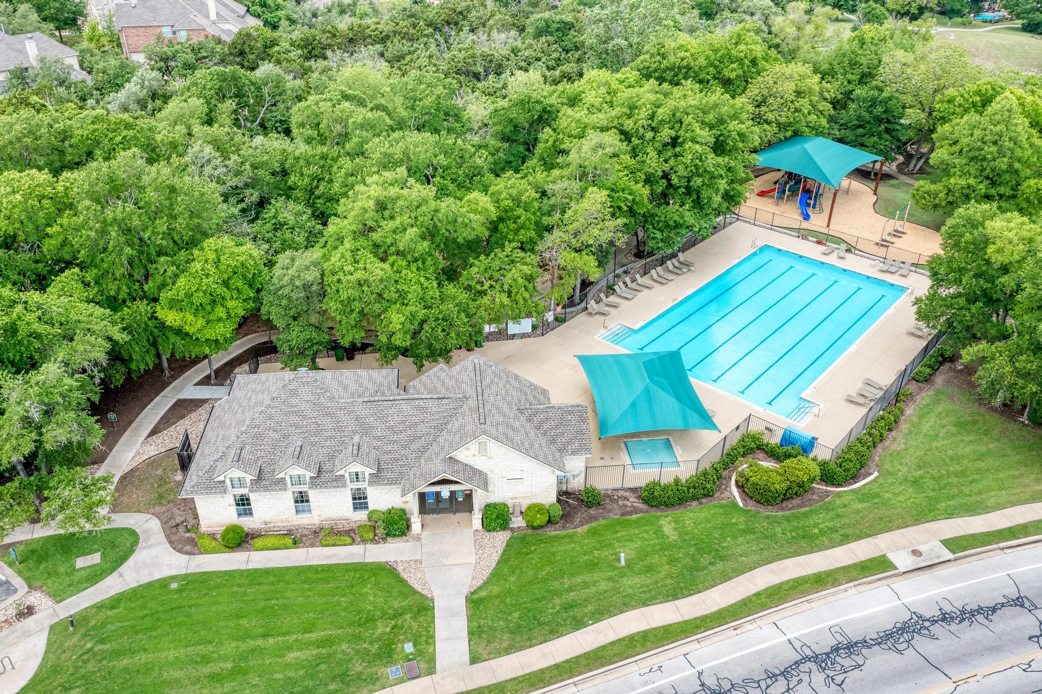 2402 Silent Brook Trl, Round Rock, TX 78665