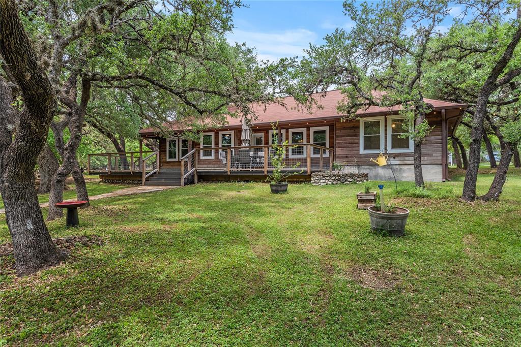 104 Tonkawa Cv, Kyle, TX 78640