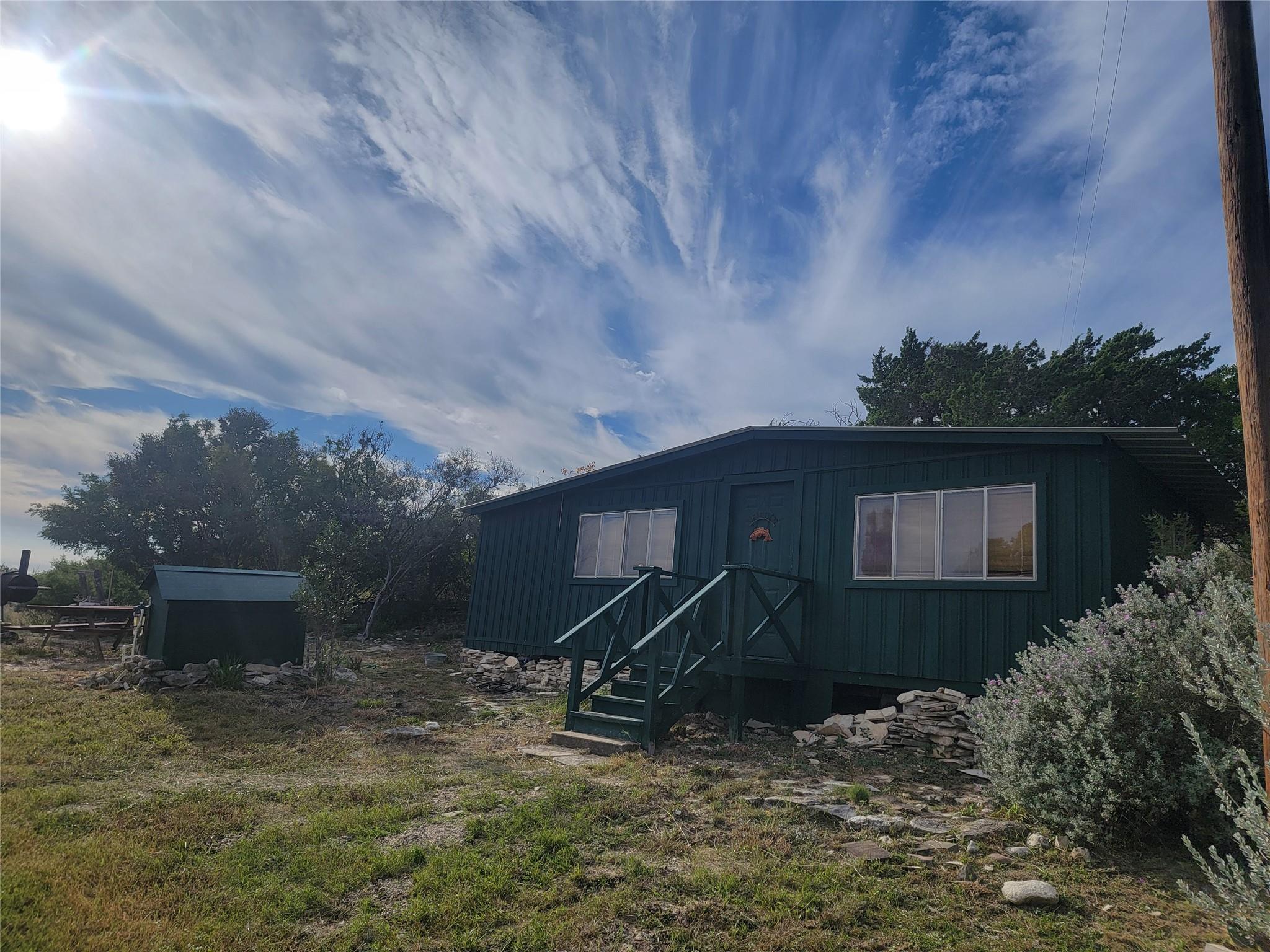 131 Private RD 1024 Rd, Uvalde, TX 78801