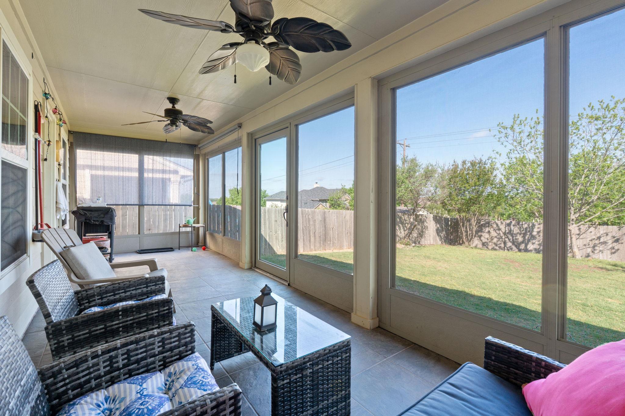 146 Carnousty Dr, Cibolo, TX 78108