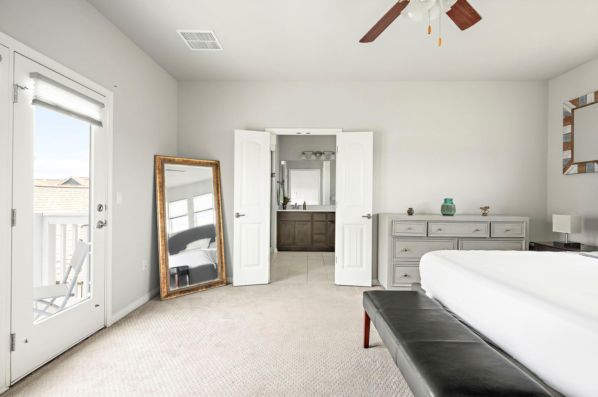 5701 Baythorne Dr, Austin, TX 78747