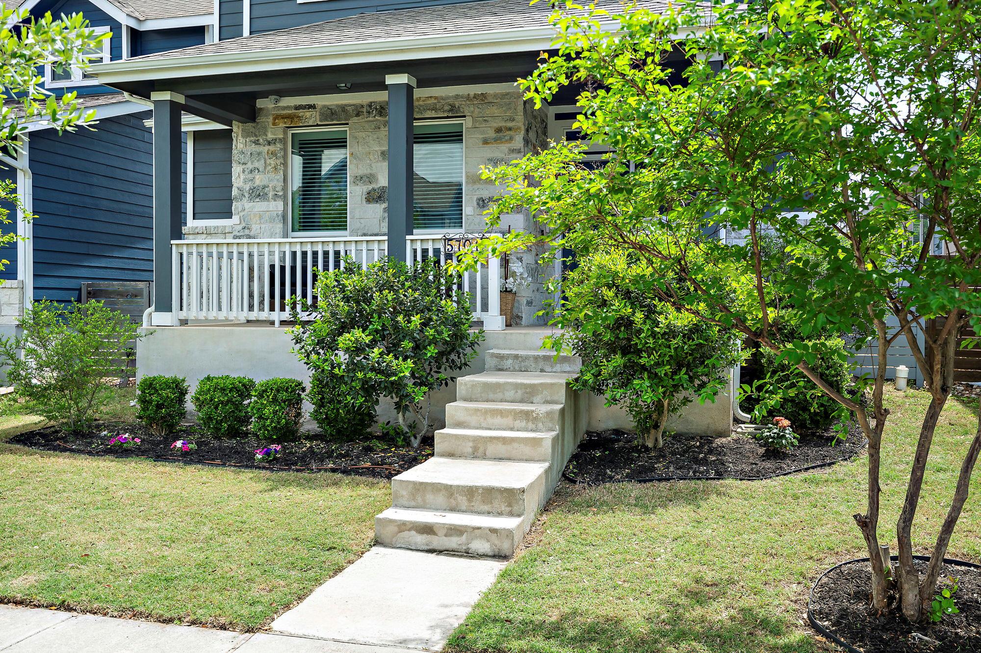 5701 Baythorne Dr, Austin, TX 78747