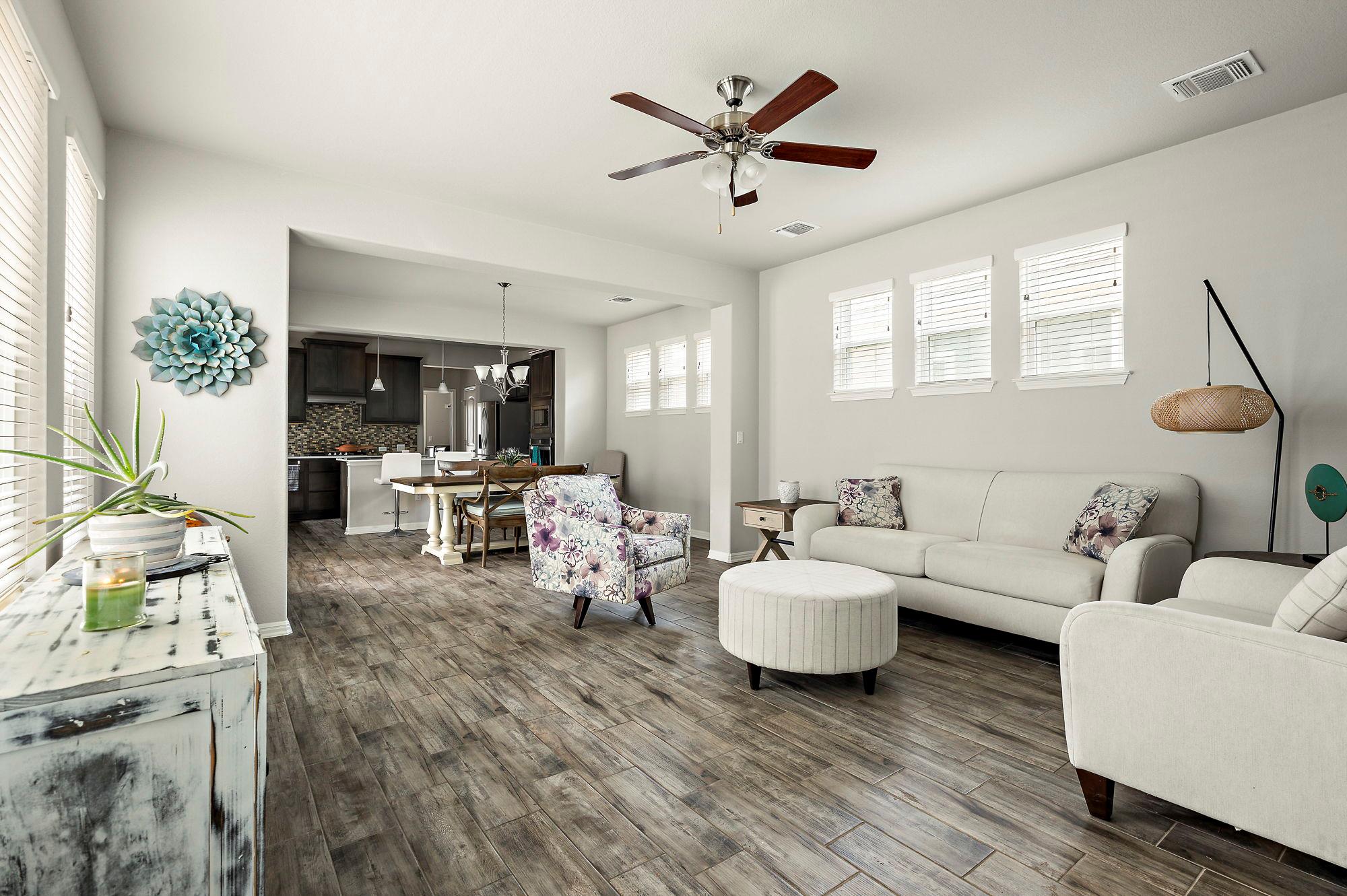 5701 Baythorne Dr, Austin, TX 78747