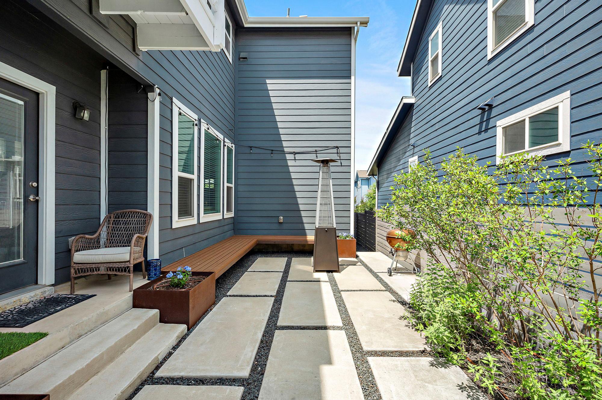 5701 Baythorne Dr, Austin, TX 78747