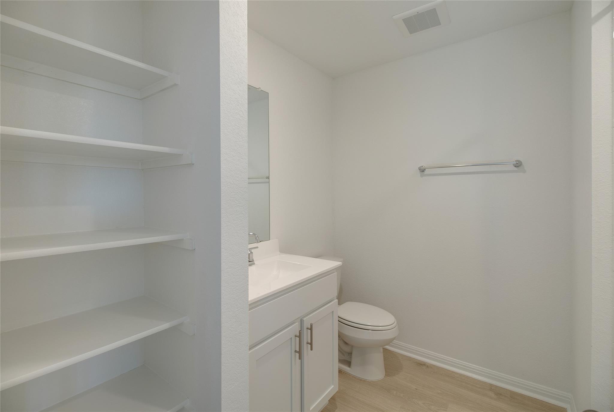 127 Coyote Lake St, Buda, TX 78610