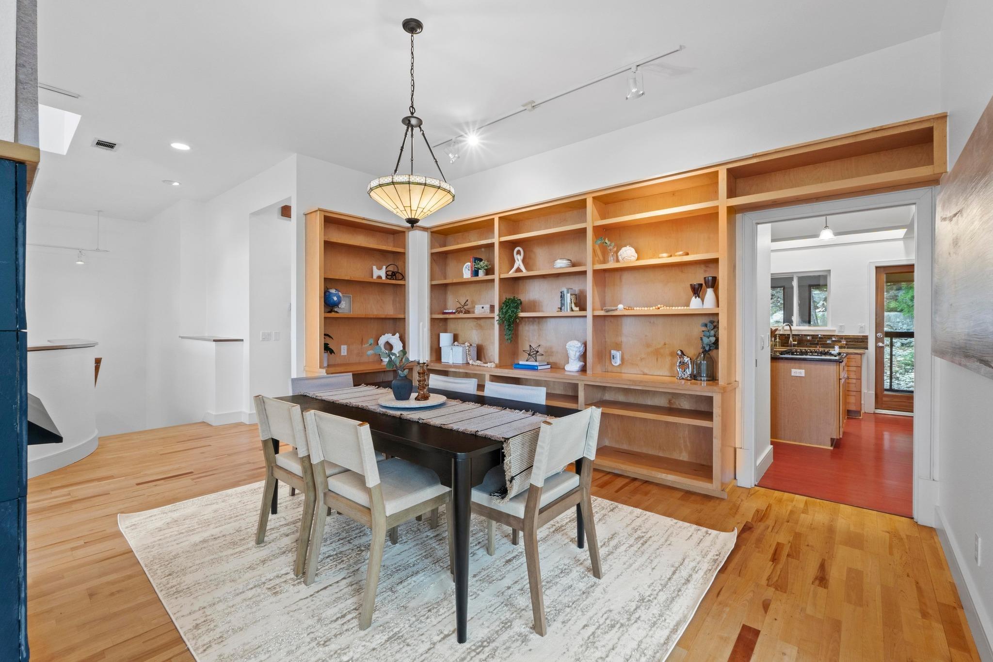 3800 Laurel Ledge Ln, Austin, TX 78731
