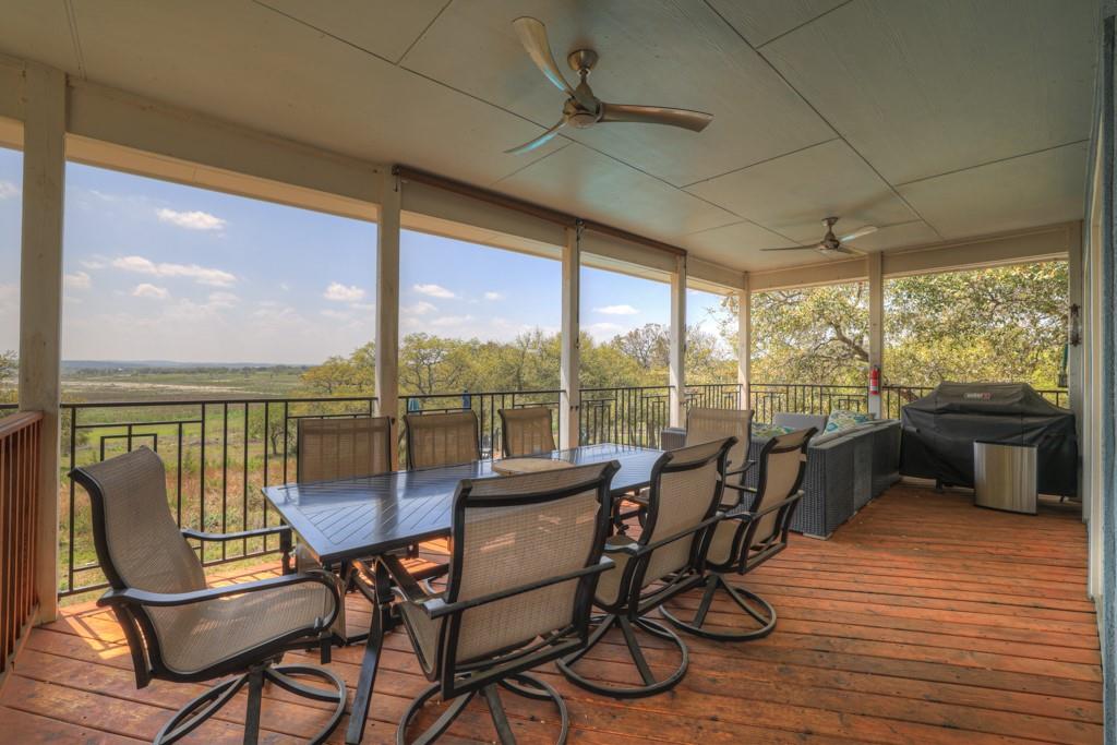 3811 Potters Creek, Canyon Lake, TX 78133