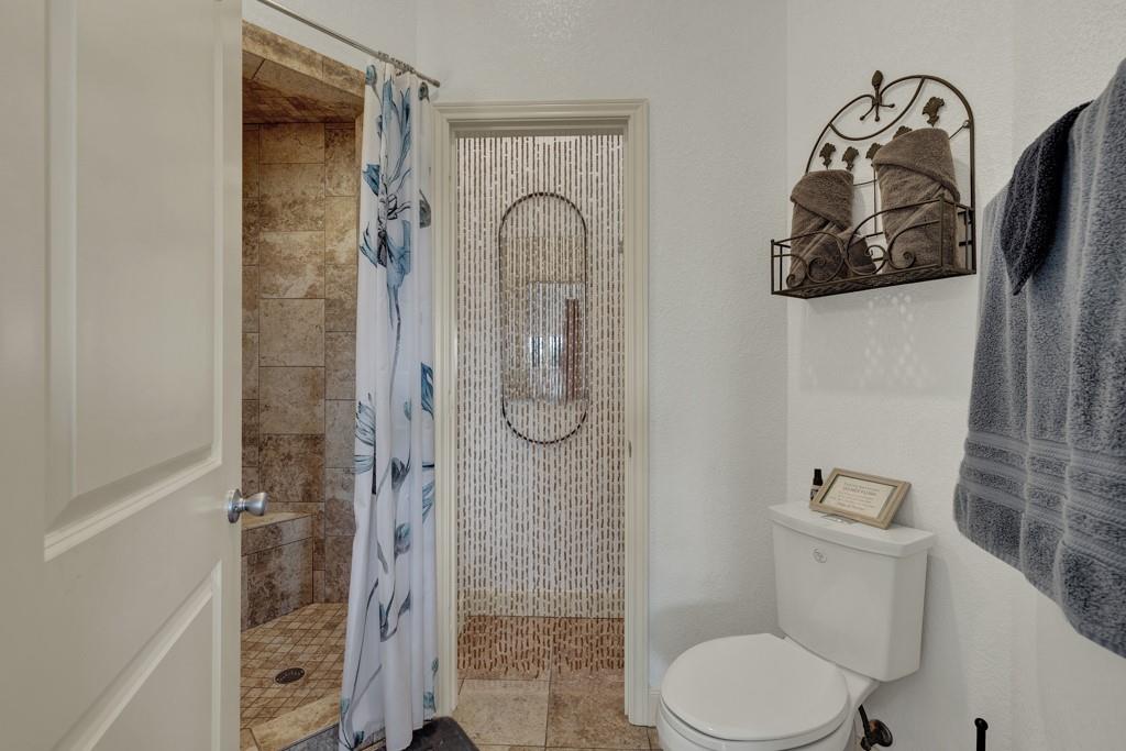 3811 Potters Creek, Canyon Lake, TX 78133