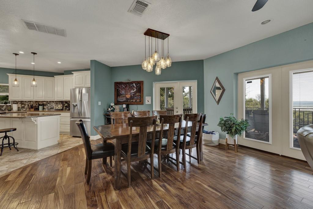 3811 Potters Creek, Canyon Lake, TX 78133