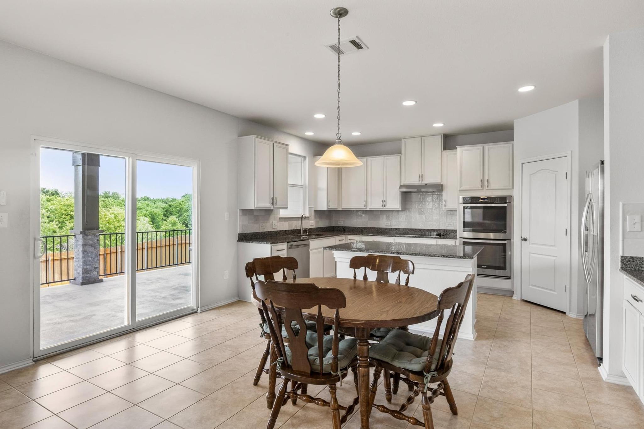 1090 Patton Path, Kyle, TX 78640