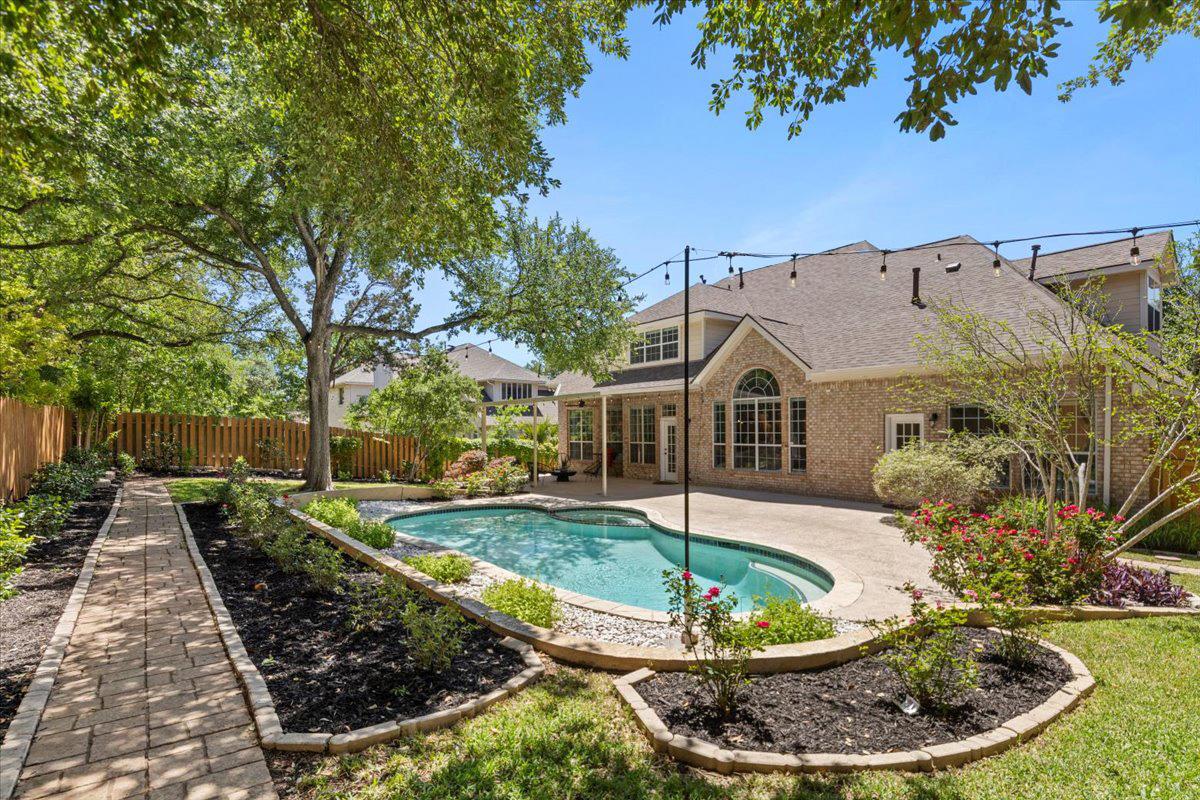 10705 Hastings Ln, Austin, TX 78750