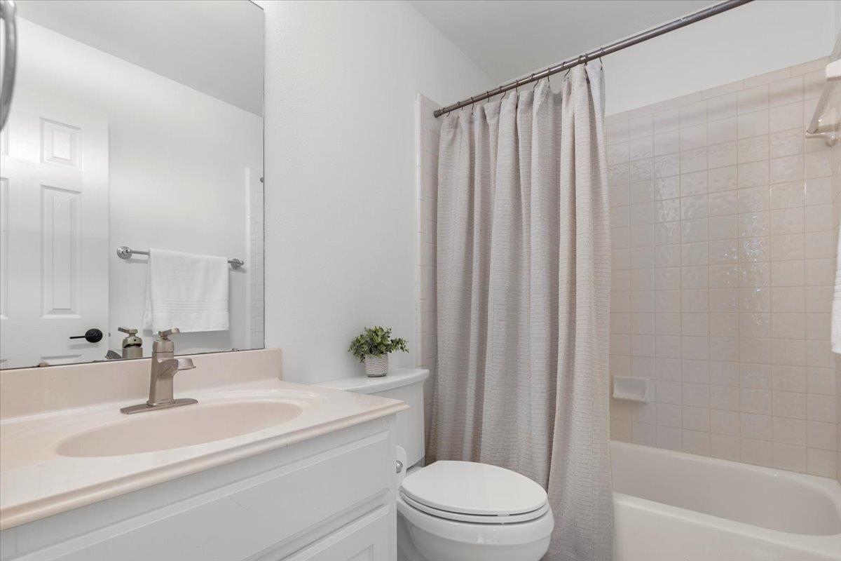 10705 Hastings Ln, Austin, TX 78750