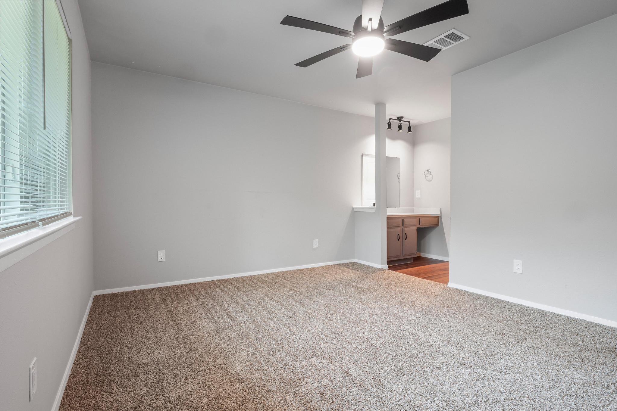 606 Elderberry Cv, Austin, TX 78745