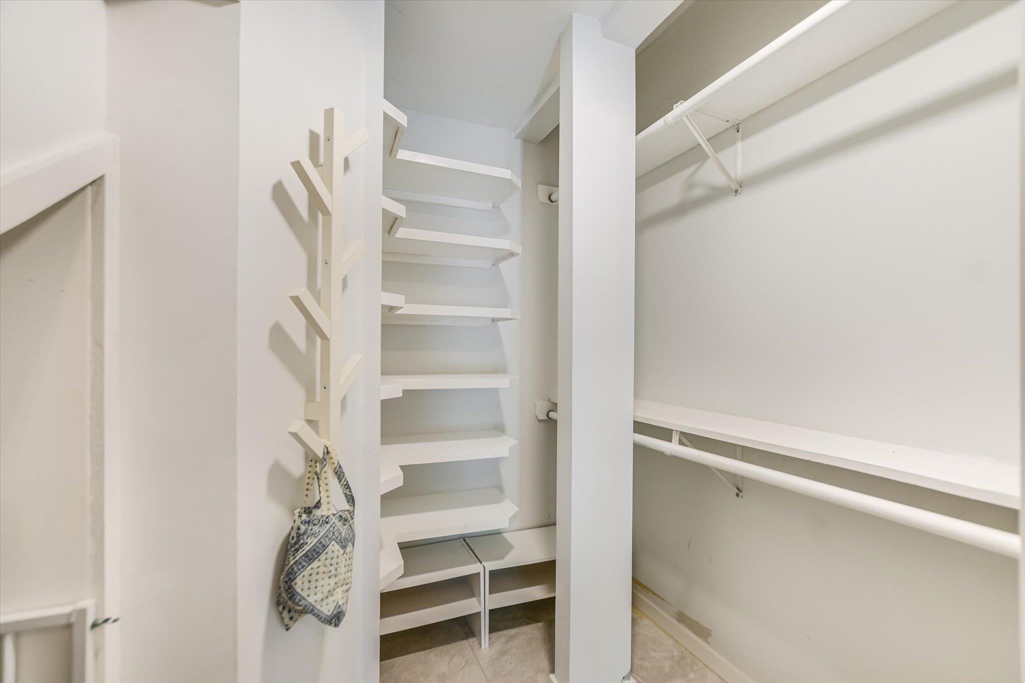 6003 Merriwood Dr, Austin, TX 78745