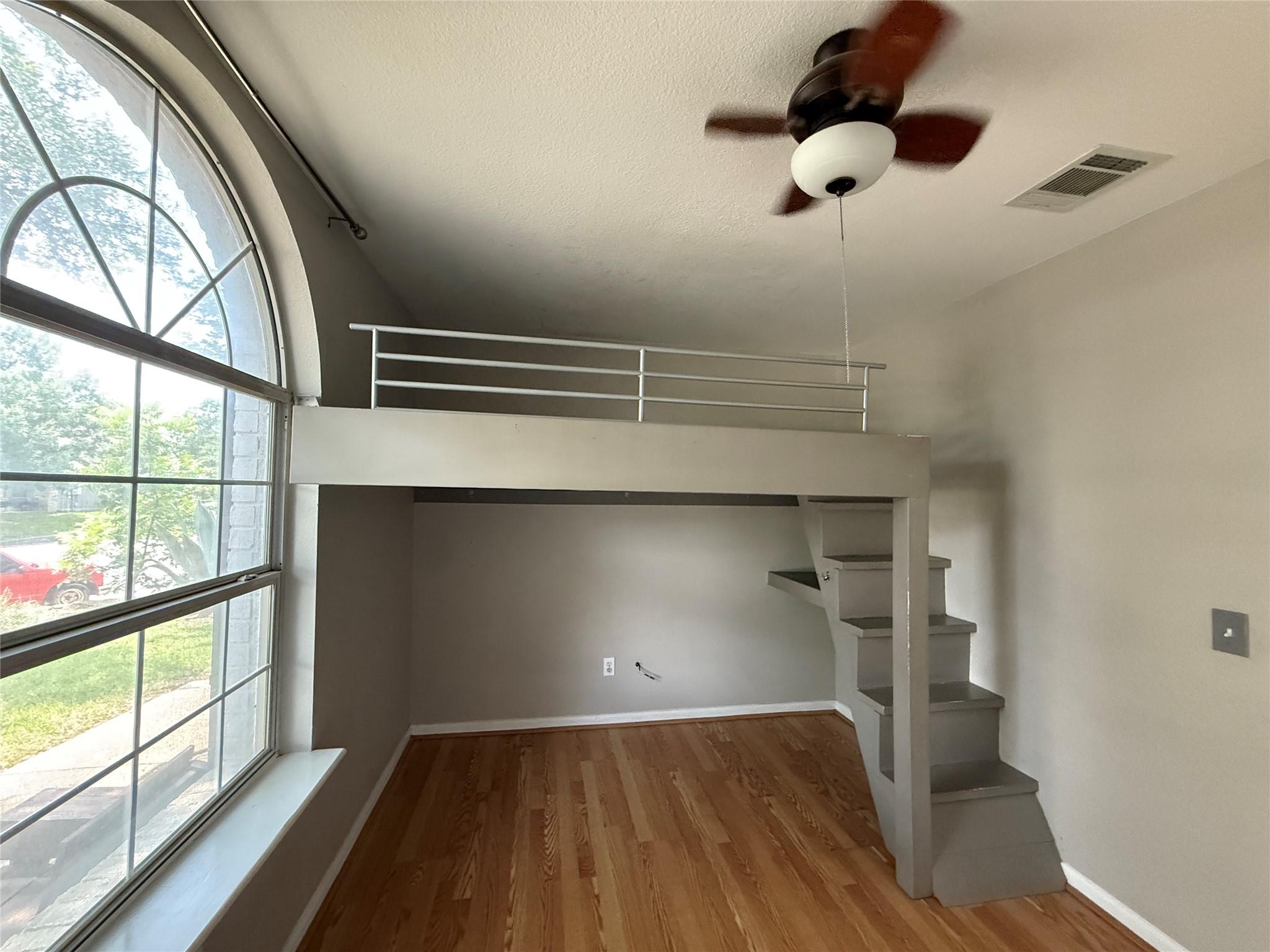 501 Morning Dove Dr, Hutto, TX 78634