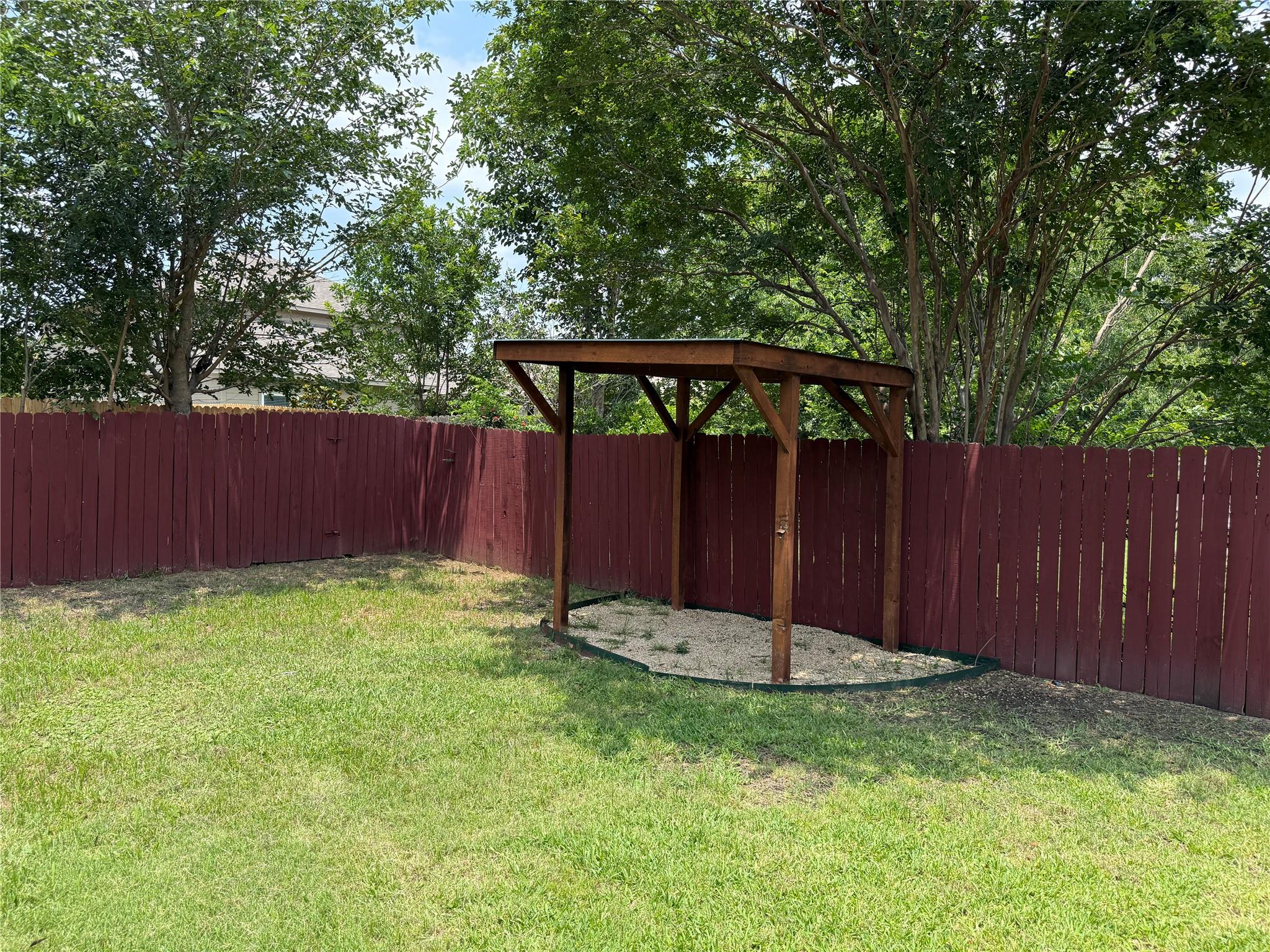 501 Morning Dove Dr, Hutto, TX 78634