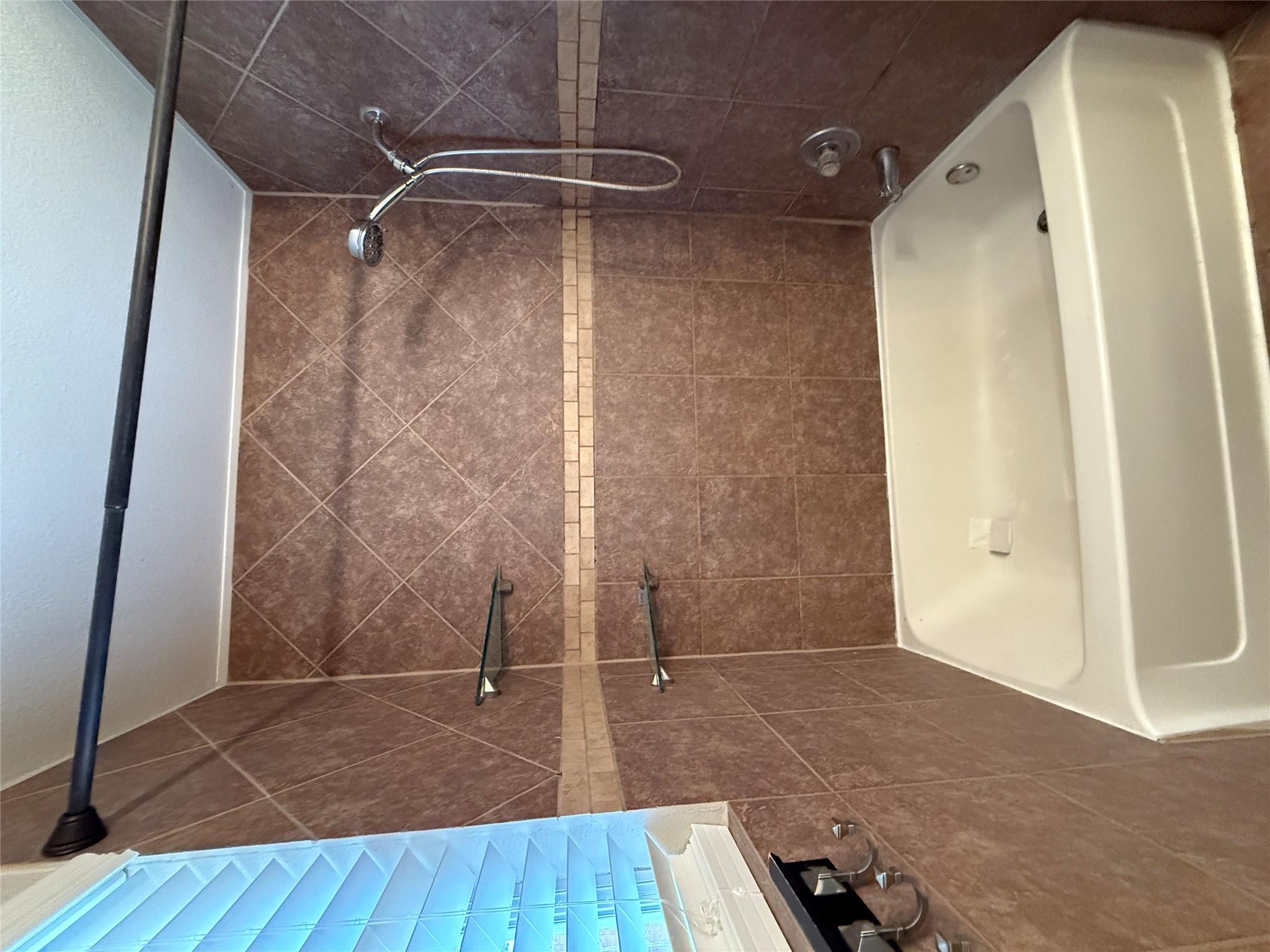 501 Morning Dove Dr, Hutto, TX 78634