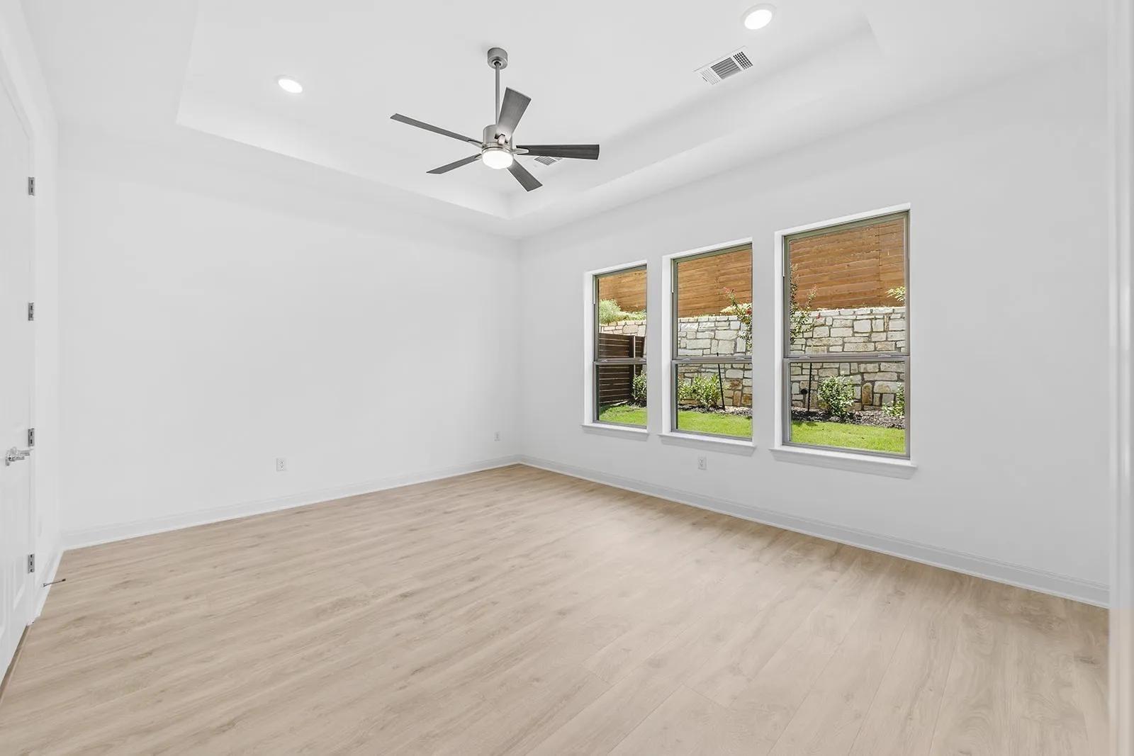 17609 Chamoix Dr, Austin, TX 78738