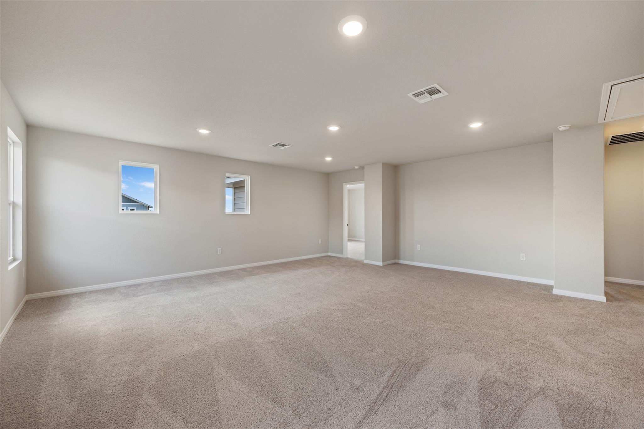 120 Prairie Falls Dr, Hutto, TX 78634